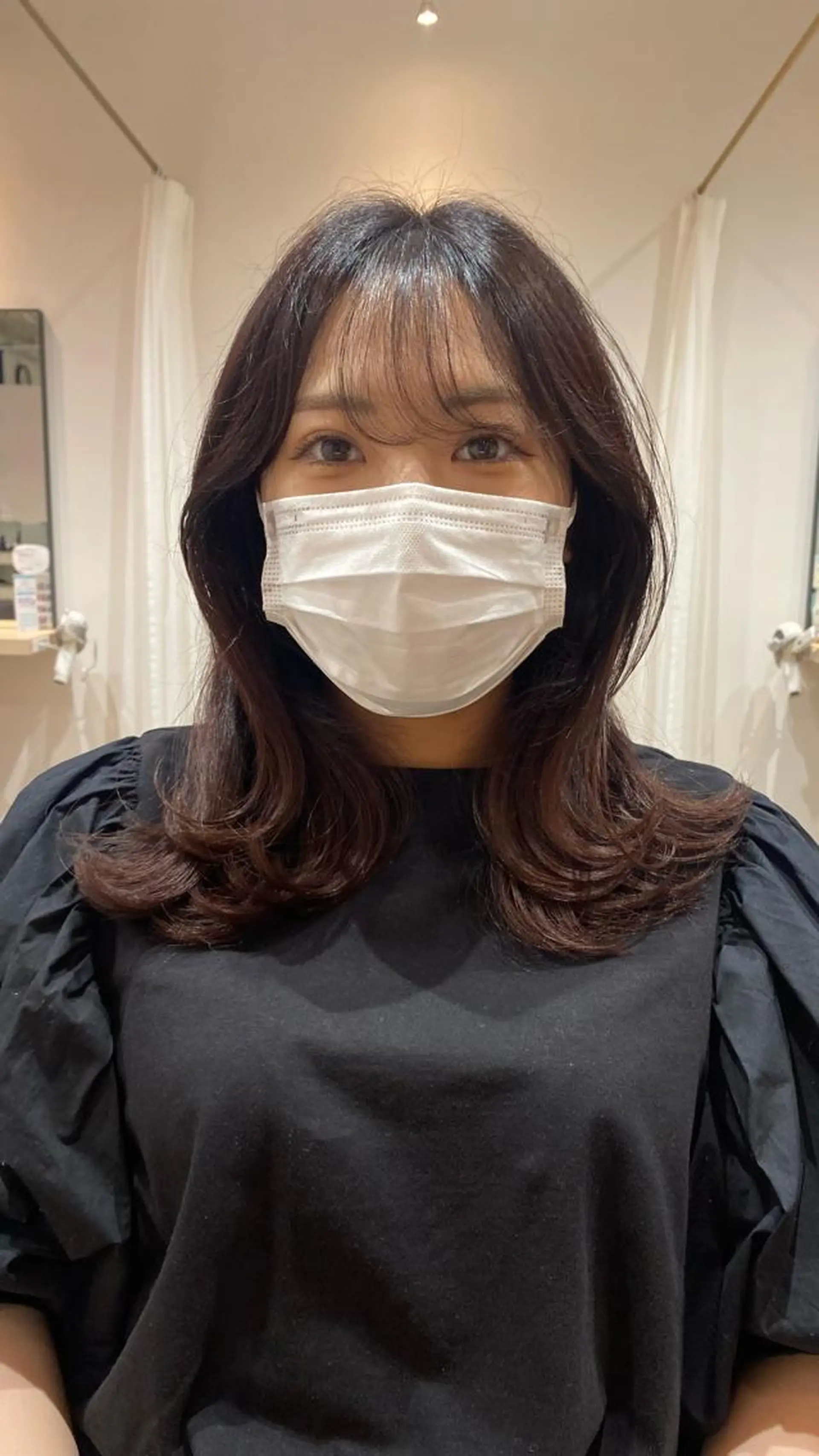 セミロング 伊藤 愛美のヘアスタイル