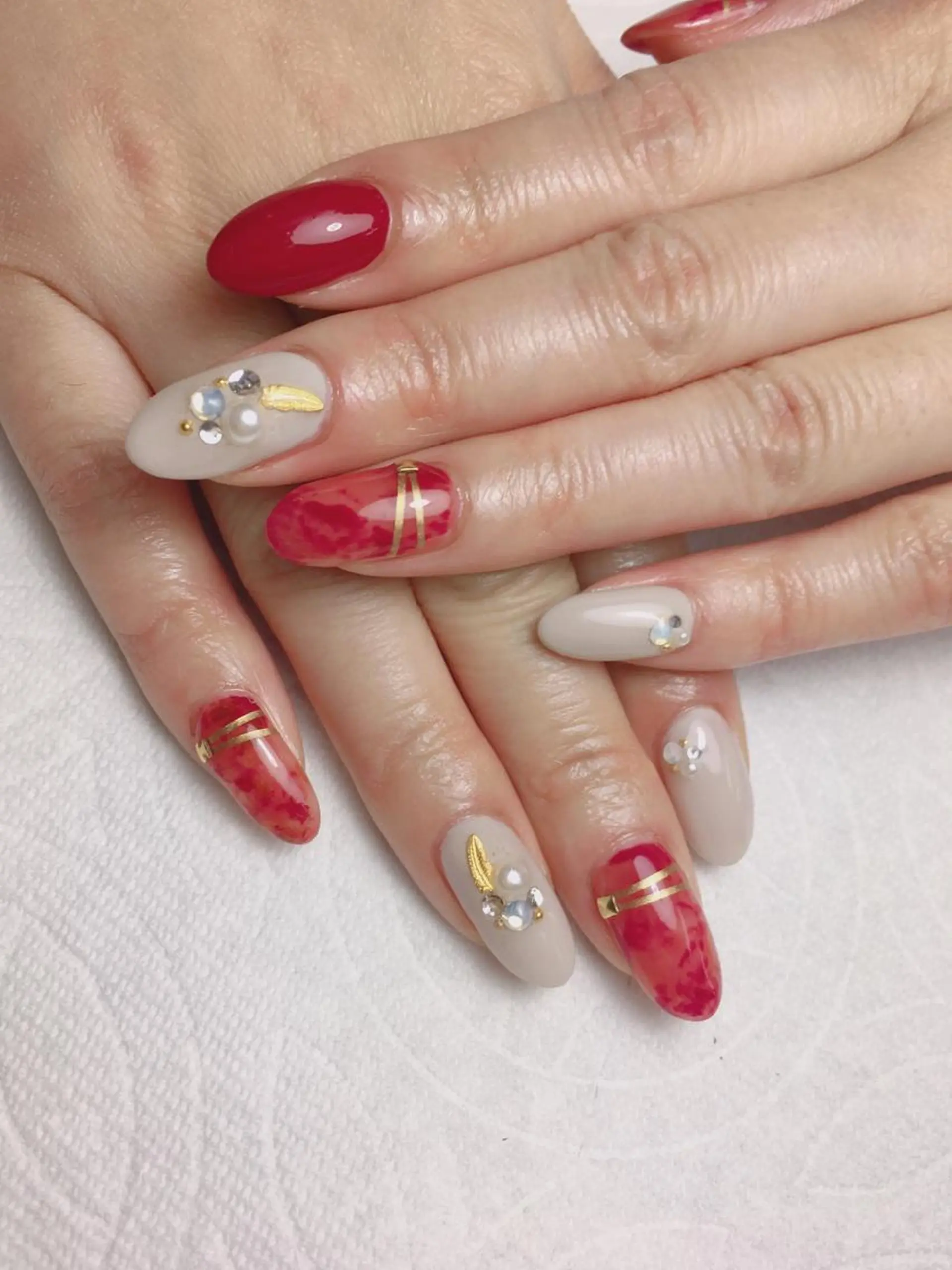 ネイル ハンドネイル 石原 夕華のネイルデザイン