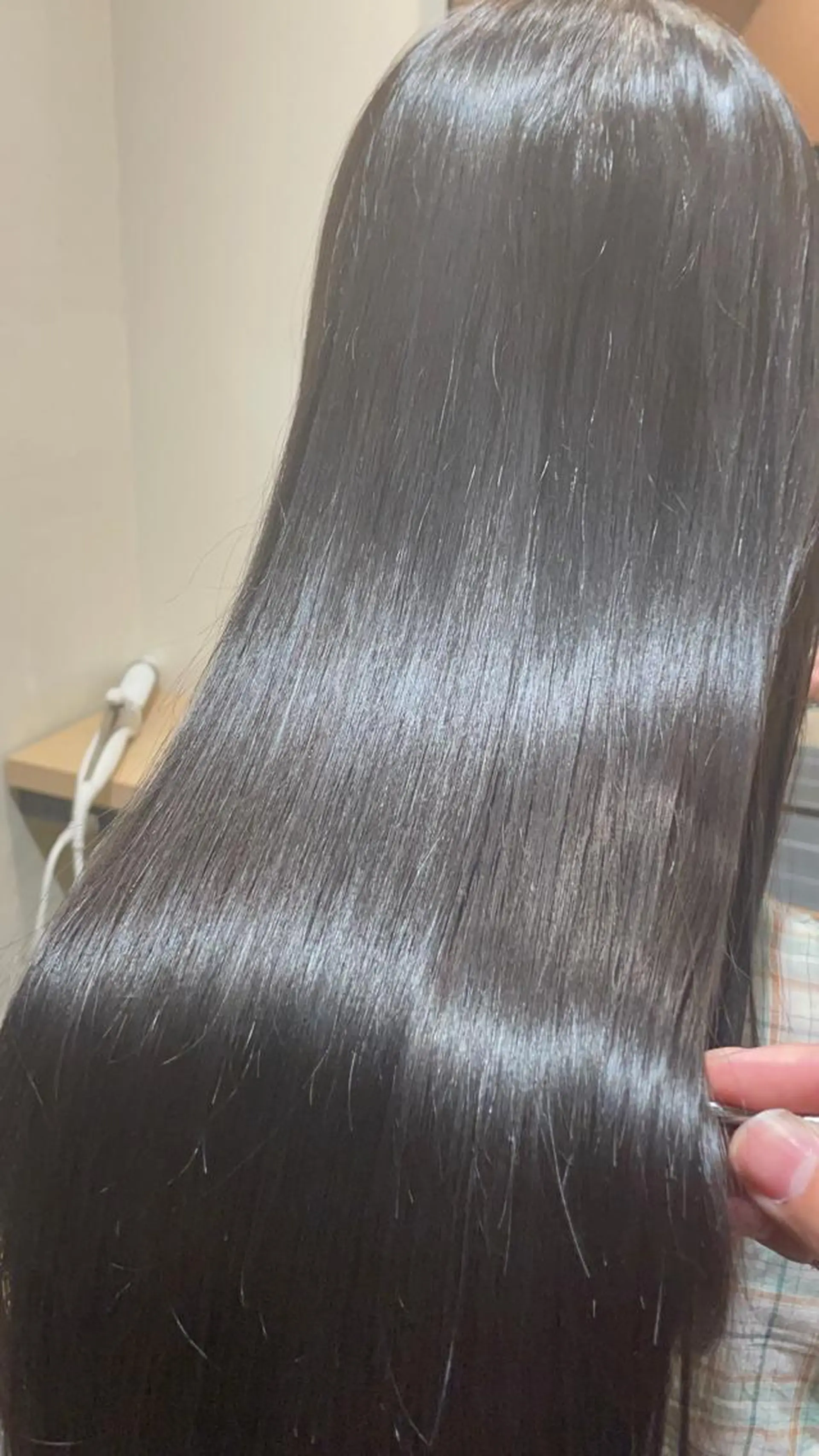 ロング etora 渋谷所属・髪質改善🇰🇷艶髪 韓国ヘア　池内 祐樹のヘアスタイル