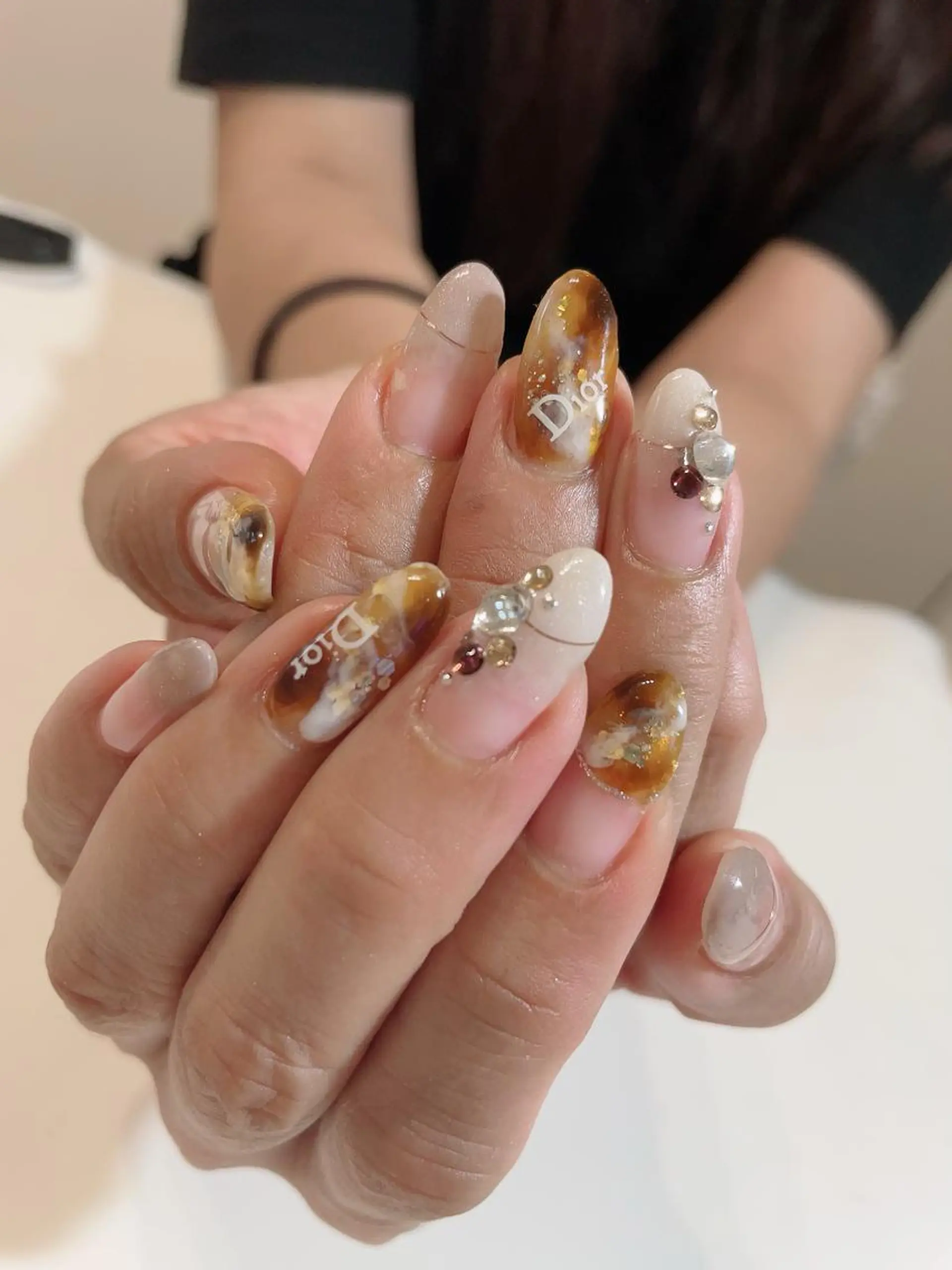 ネイル べっ甲ネイル ハンドネイル * haruのネイルデザイン