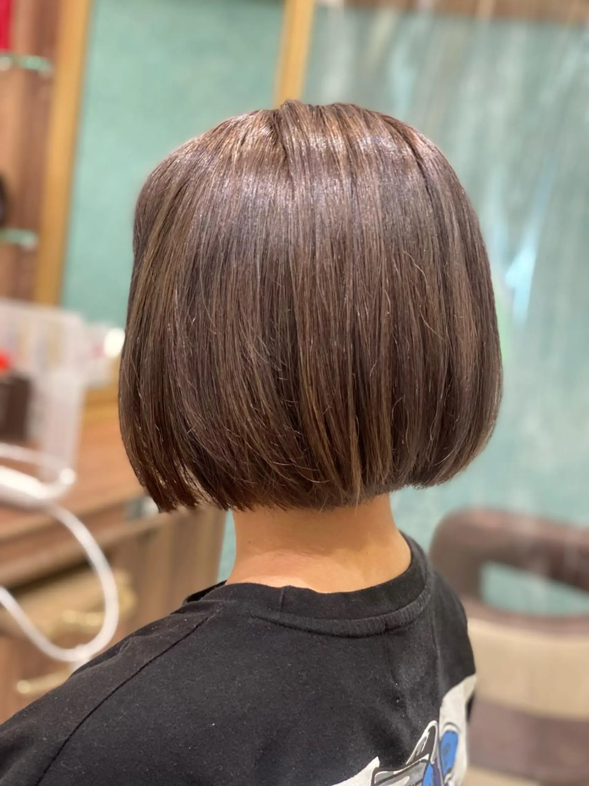 ミディアム ボブ 💎大人ハイライト 💎上杉一也💎のヘアスタイル