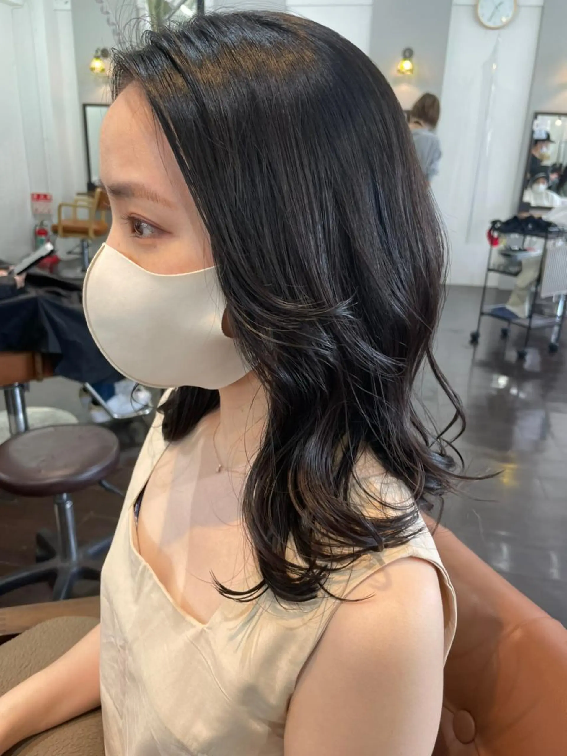 カラー ミディアム 黒髪 入学式 ヨシンモリ カット ヘアカラー N° 秋田店【ナンバー】のヘアスタイル