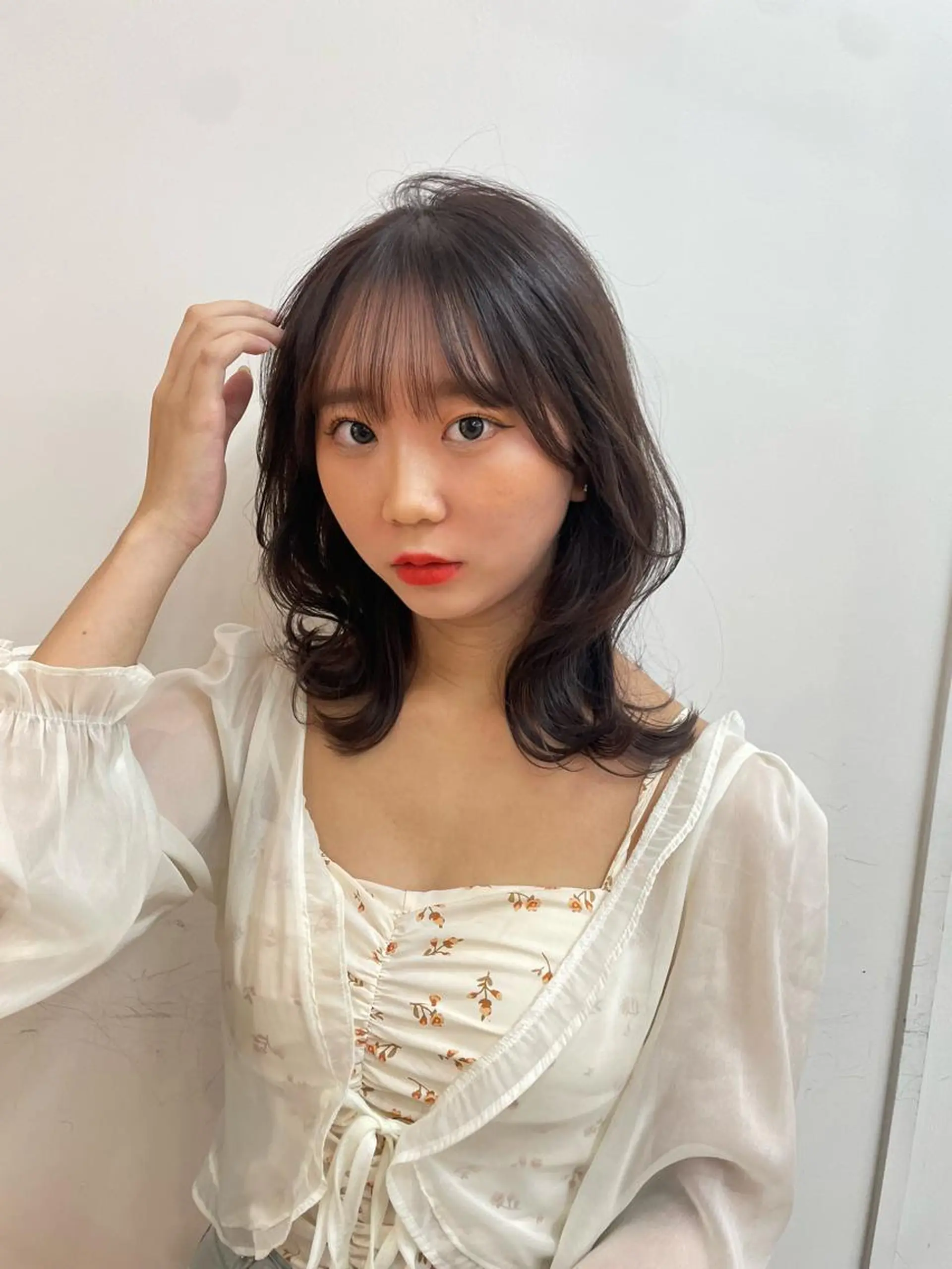 ミディアム くびれヘア ❤️ショートカット ・顔周りカット❤️のヘアスタイル