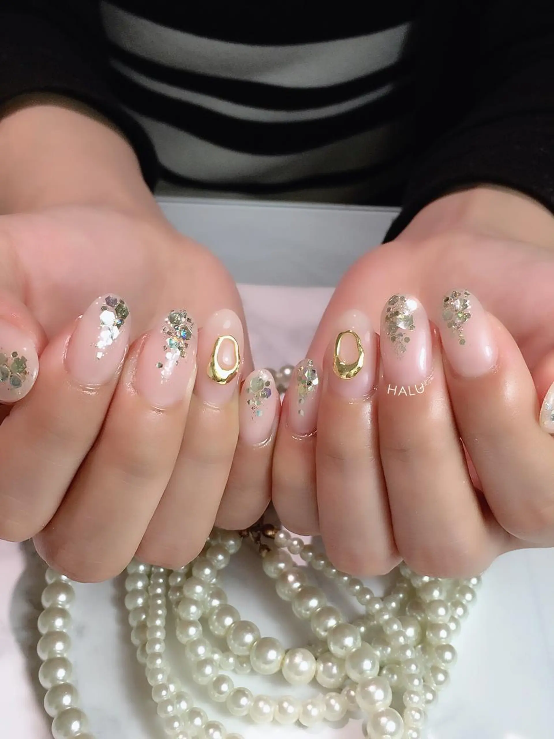 ネイル ホログラムネイル ラメ(グリッター) ストーンネイル HALU ハルのネイルデザイン