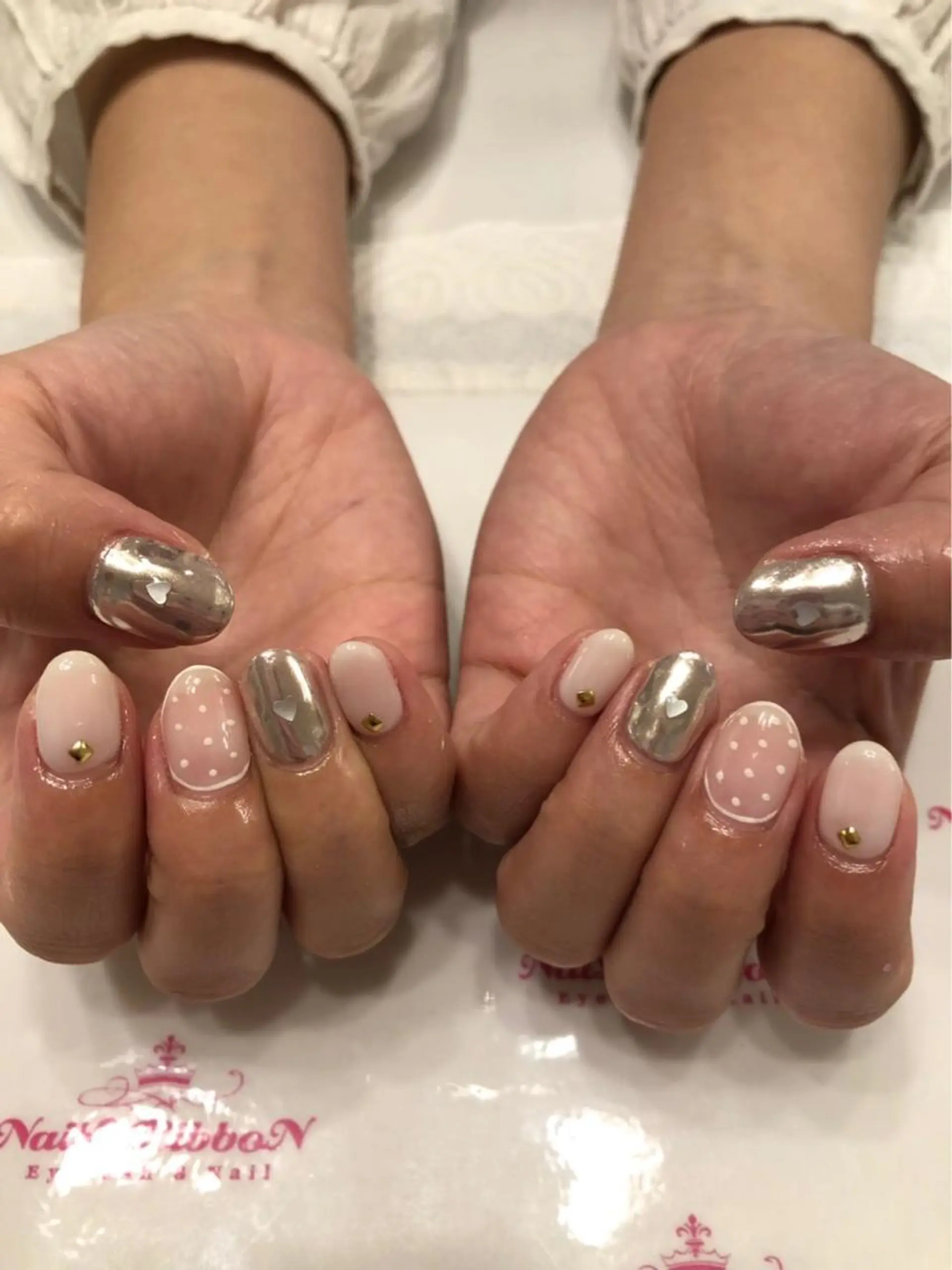 ネイル 春ネイル ネイルリボン 受付スタッフのネイルデザイン