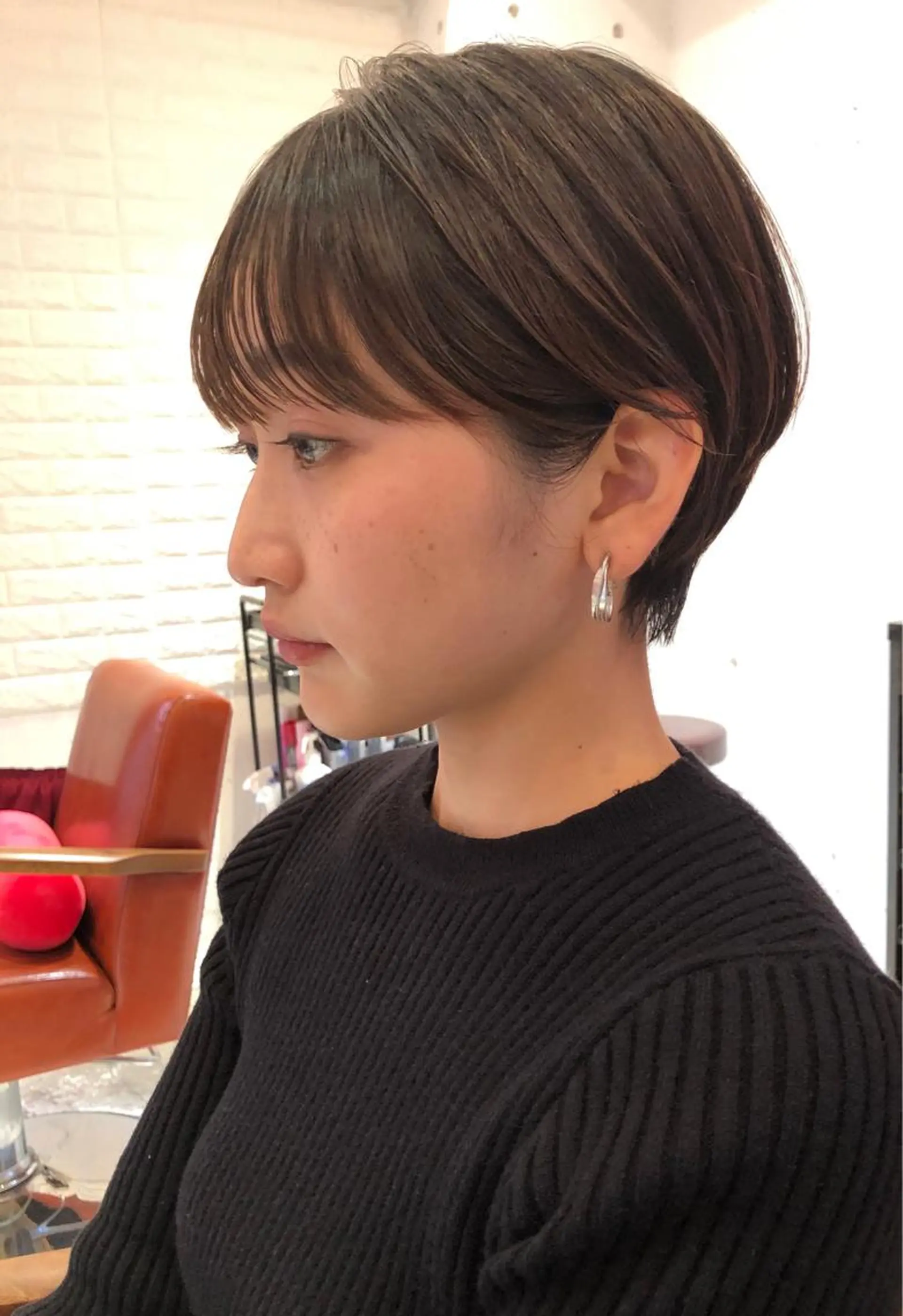 ショート カラー THE DAY所属・AKI HASHIMOTOのヘアスタイル