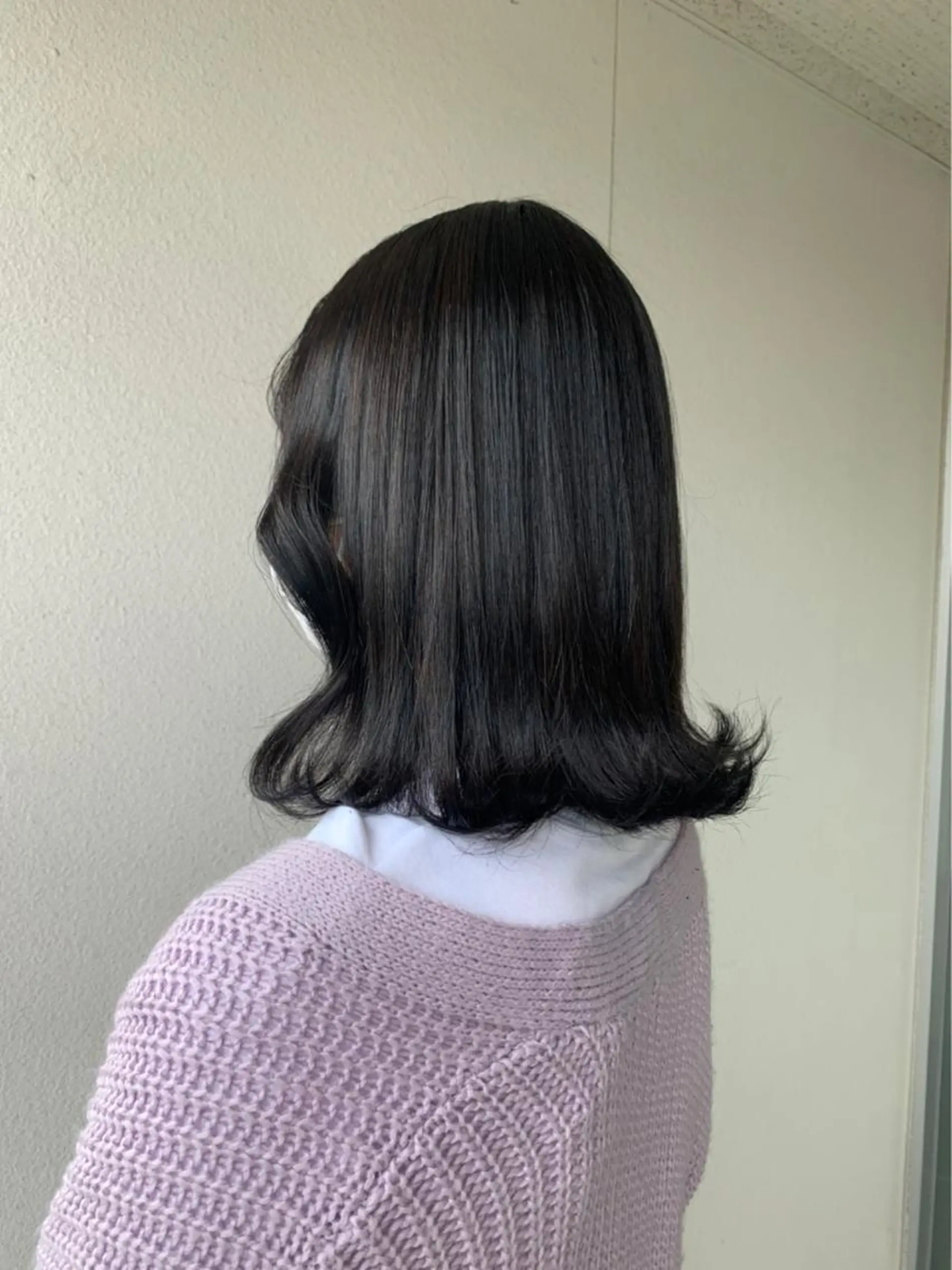 セミロング カラー 多河 遥のヘアスタイル