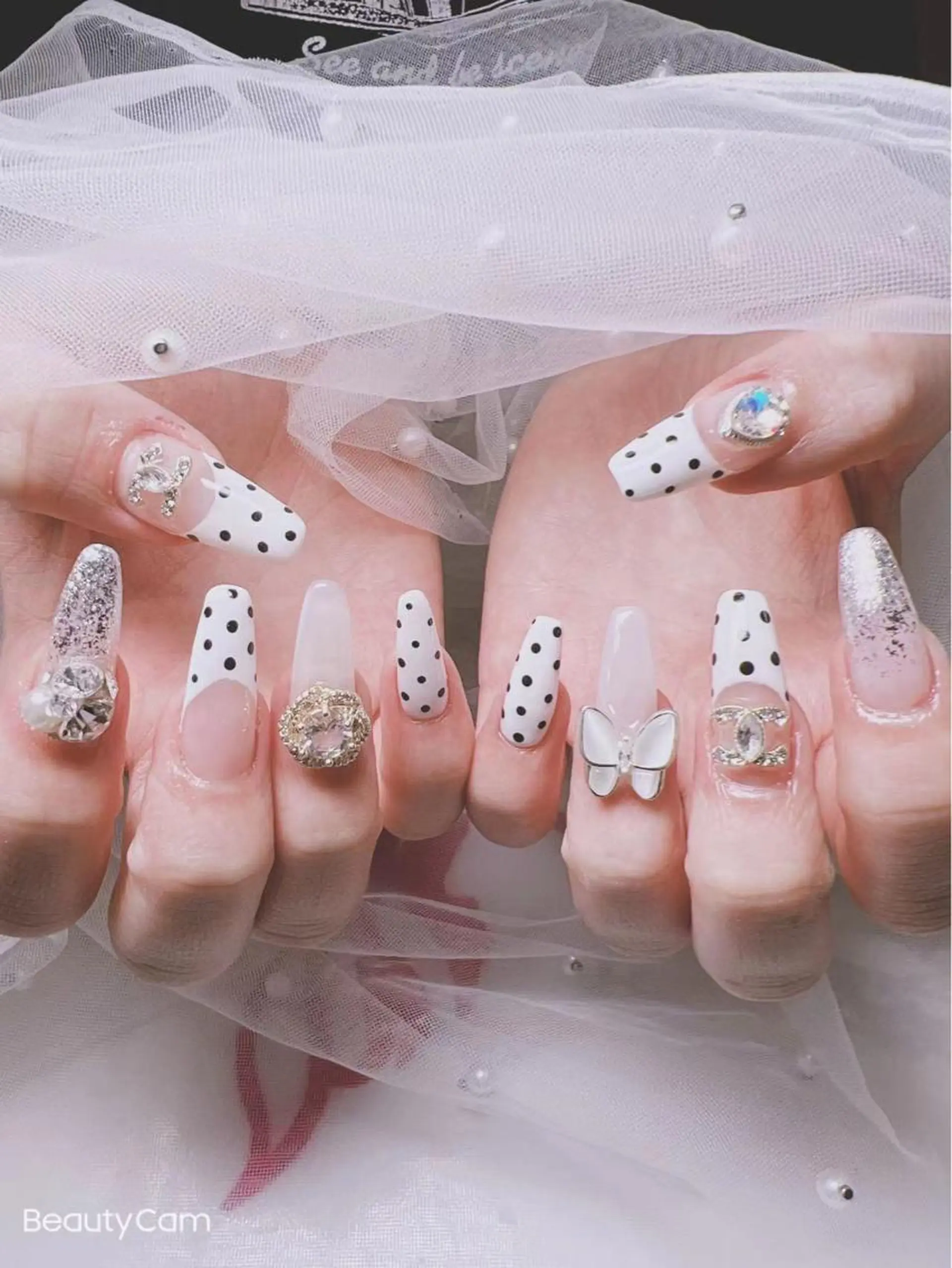 ネイル エンジェル ヒーリング 矢場町店のネイルデザイン