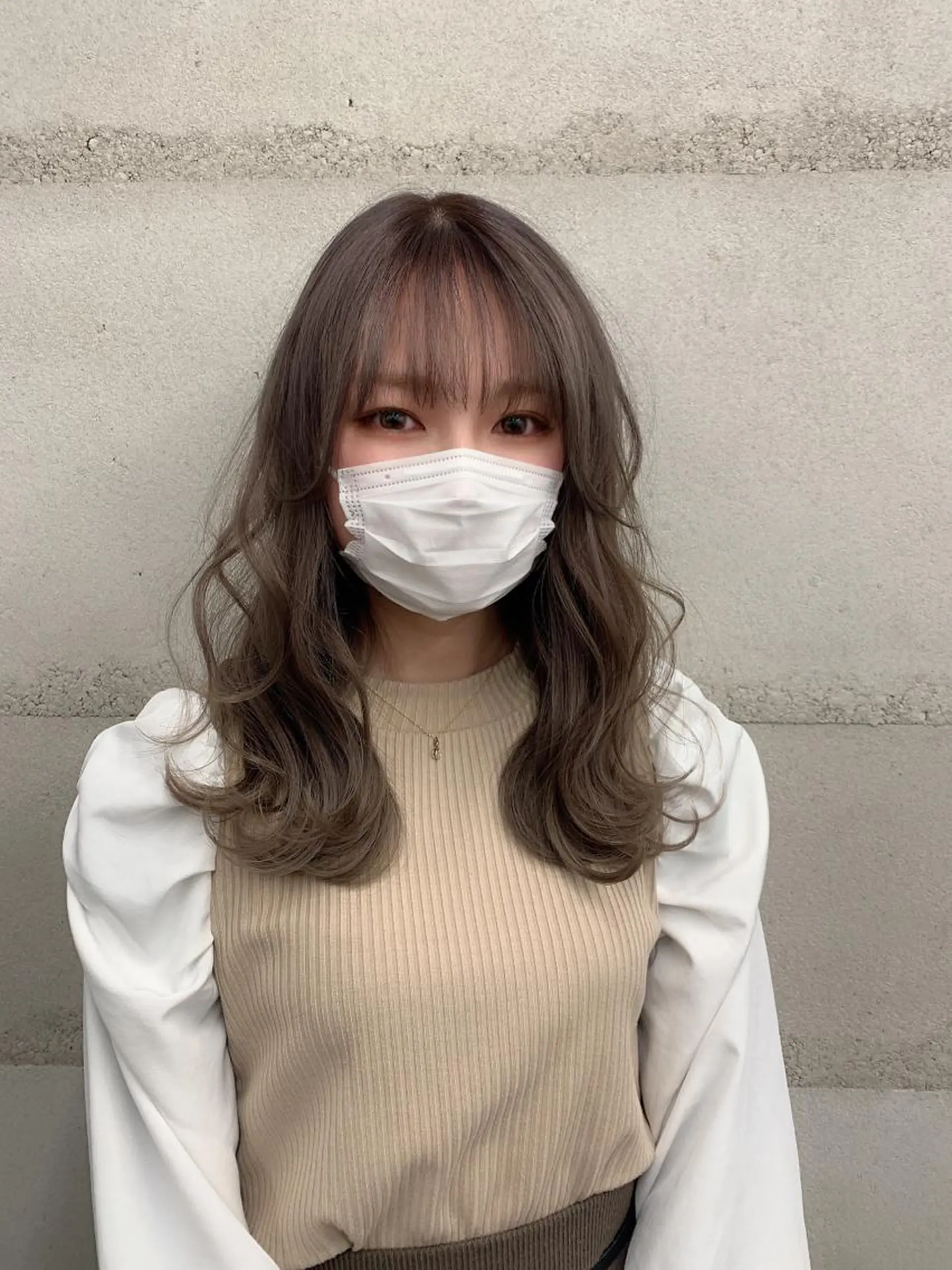 セミロング カラー 透明感/オリーブ/ グレージュ/YUKAのヘアスタイル