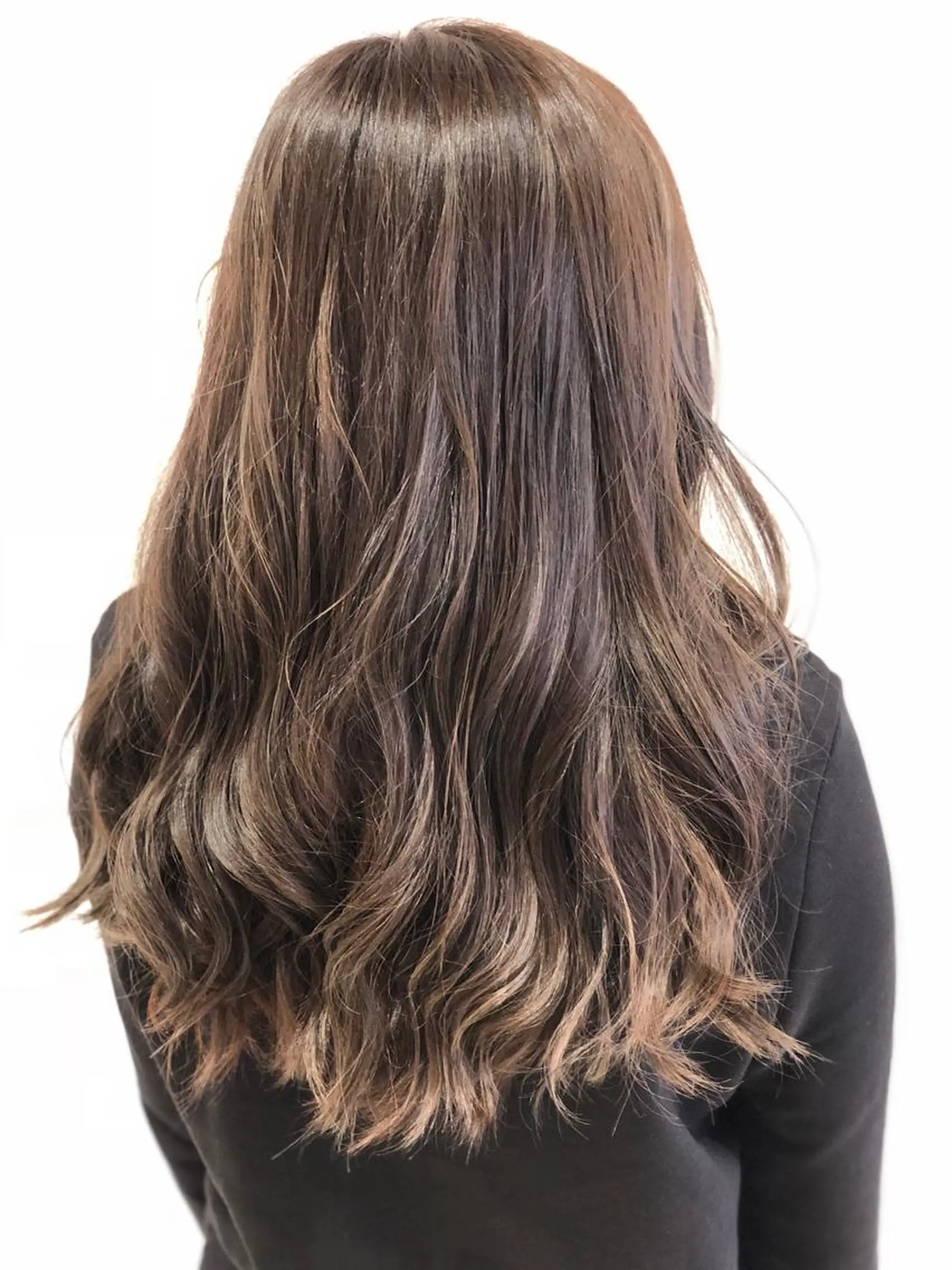 ロング 山本瑞己 （ヤマモトミズキ）のヘアスタイル