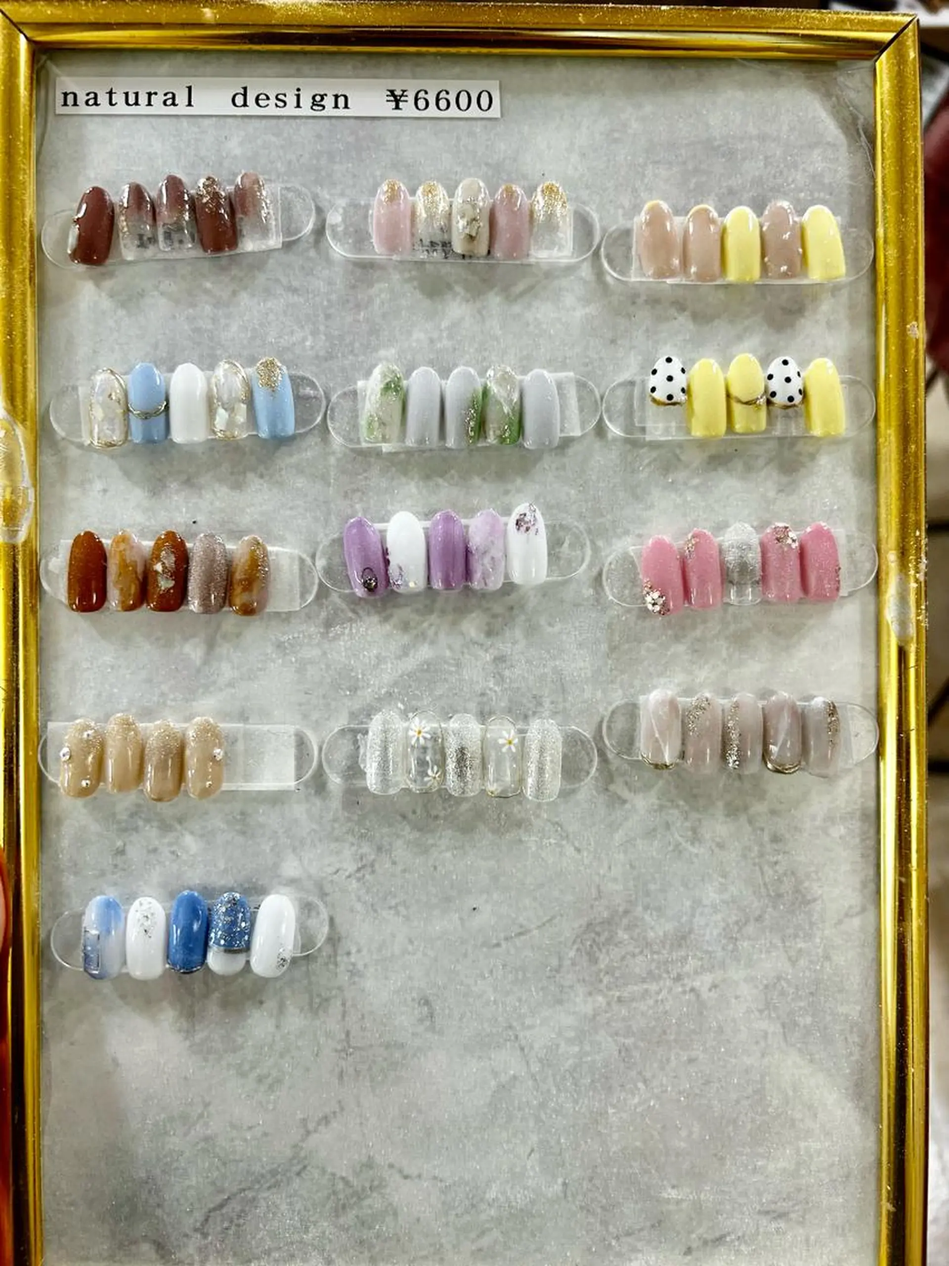 ネイル coconailミユ 🎀のネイルデザイン