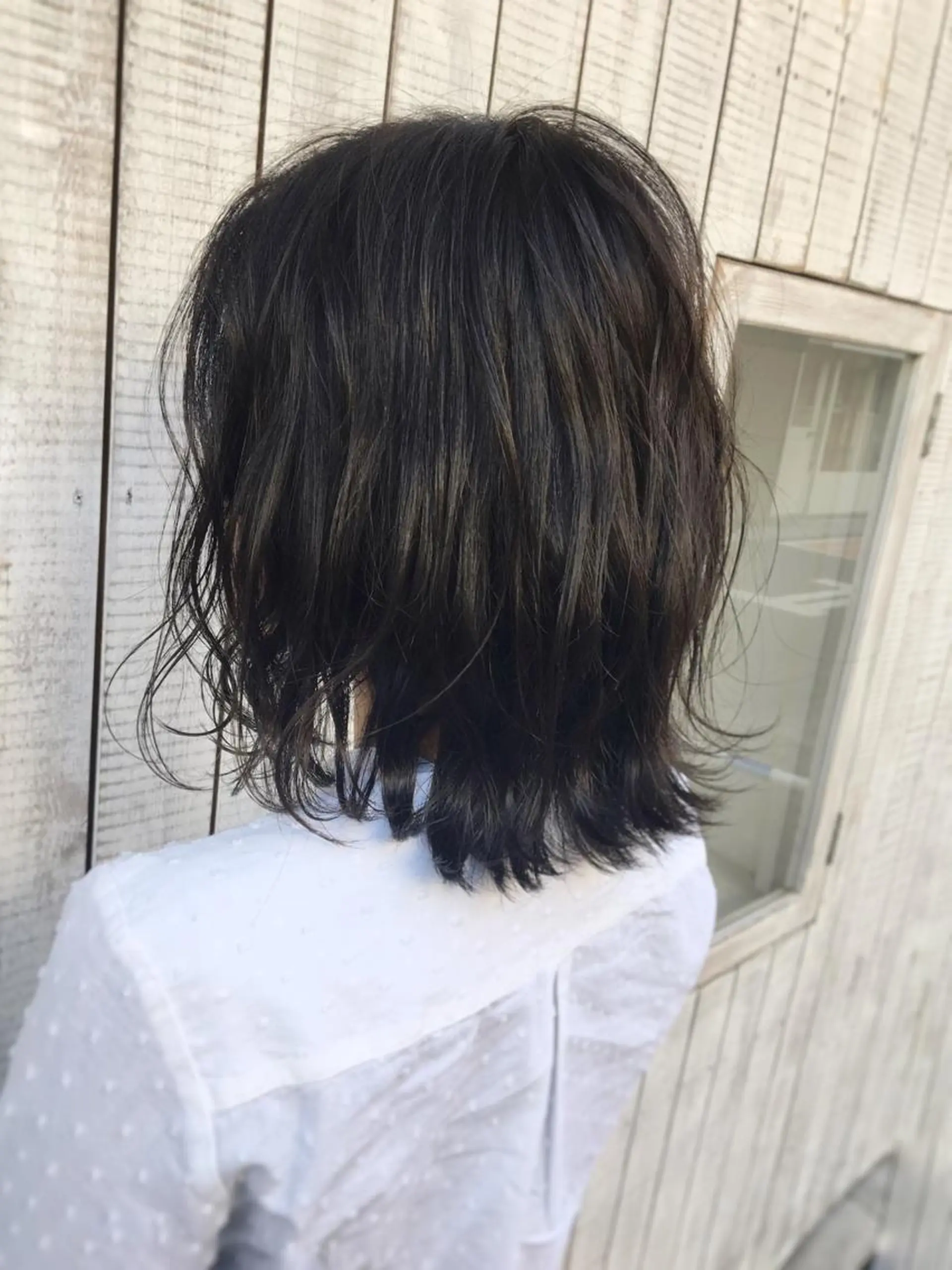 ショート カラー 透明感カラー グレージュ ケアブリーチ 坪井佑樹のヘアスタイル