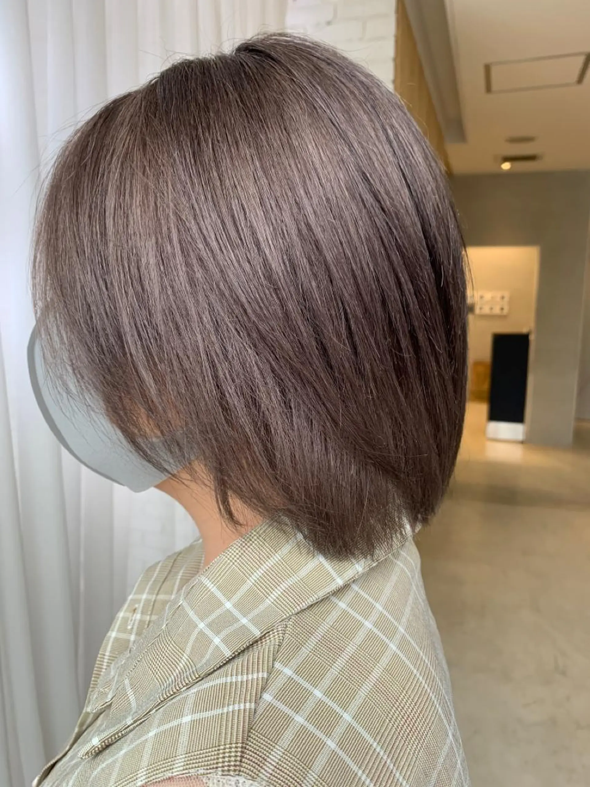 ショート カラー グレージュ ミルクティーグレージュ LUXBE LUCE那覇イオン店所属・LUXBE LUCEのヘアスタイル