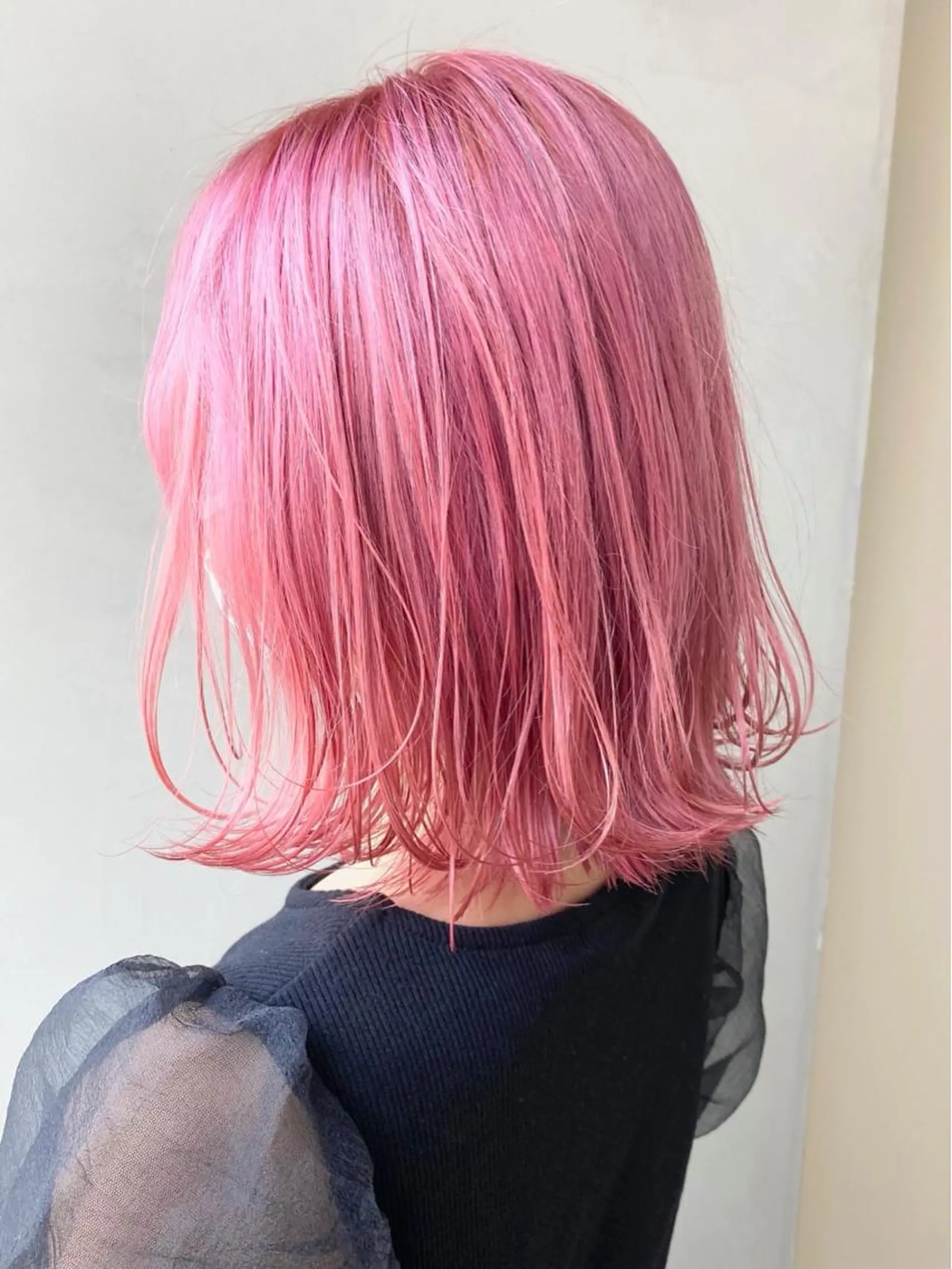 ミディアム ANGELICA 吉川智昭のヘアスタイル