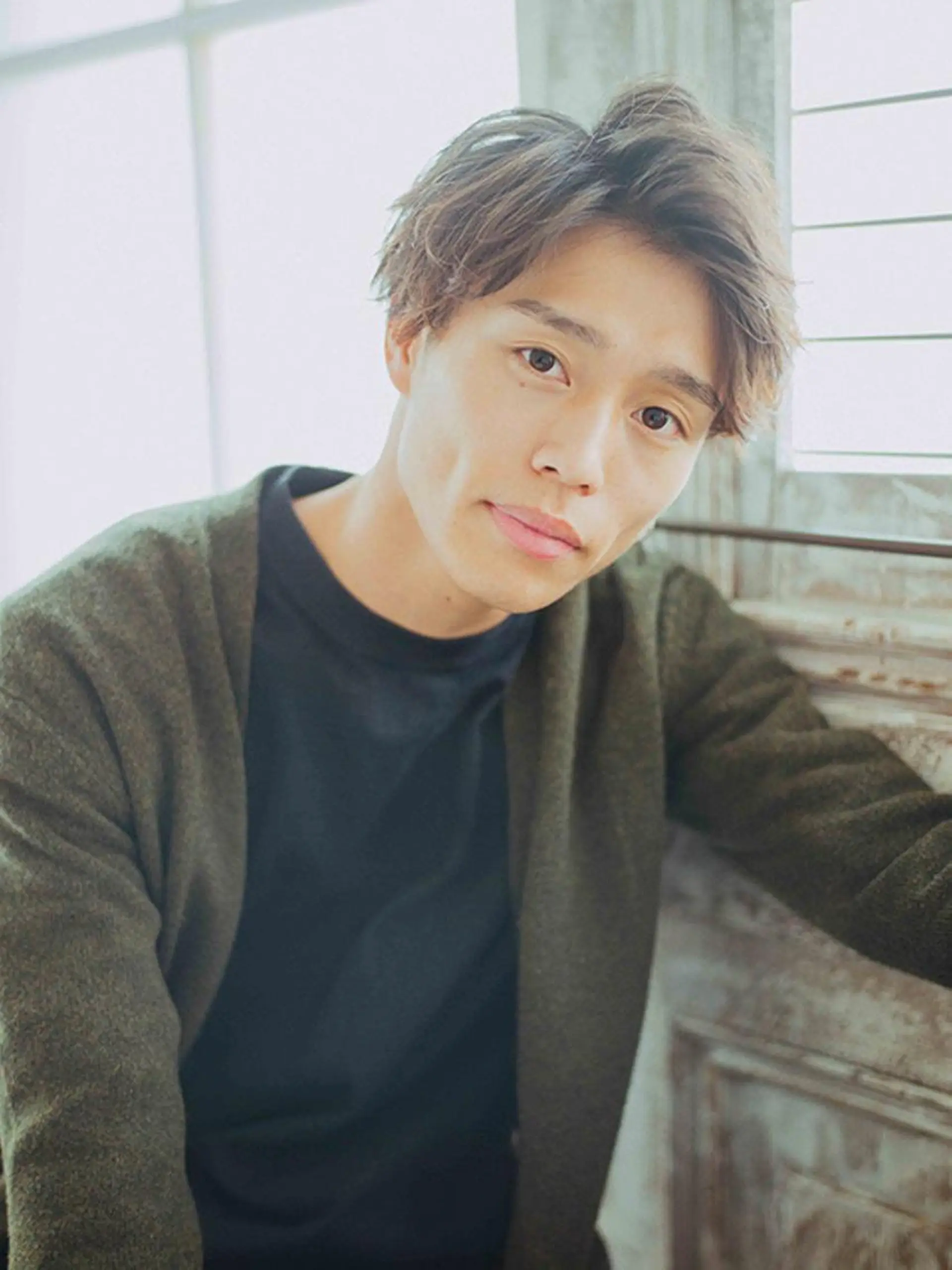 ミディアム カラー パーマ メンズ 【公式】amble luxe池袋東口🩷のヘアスタイル