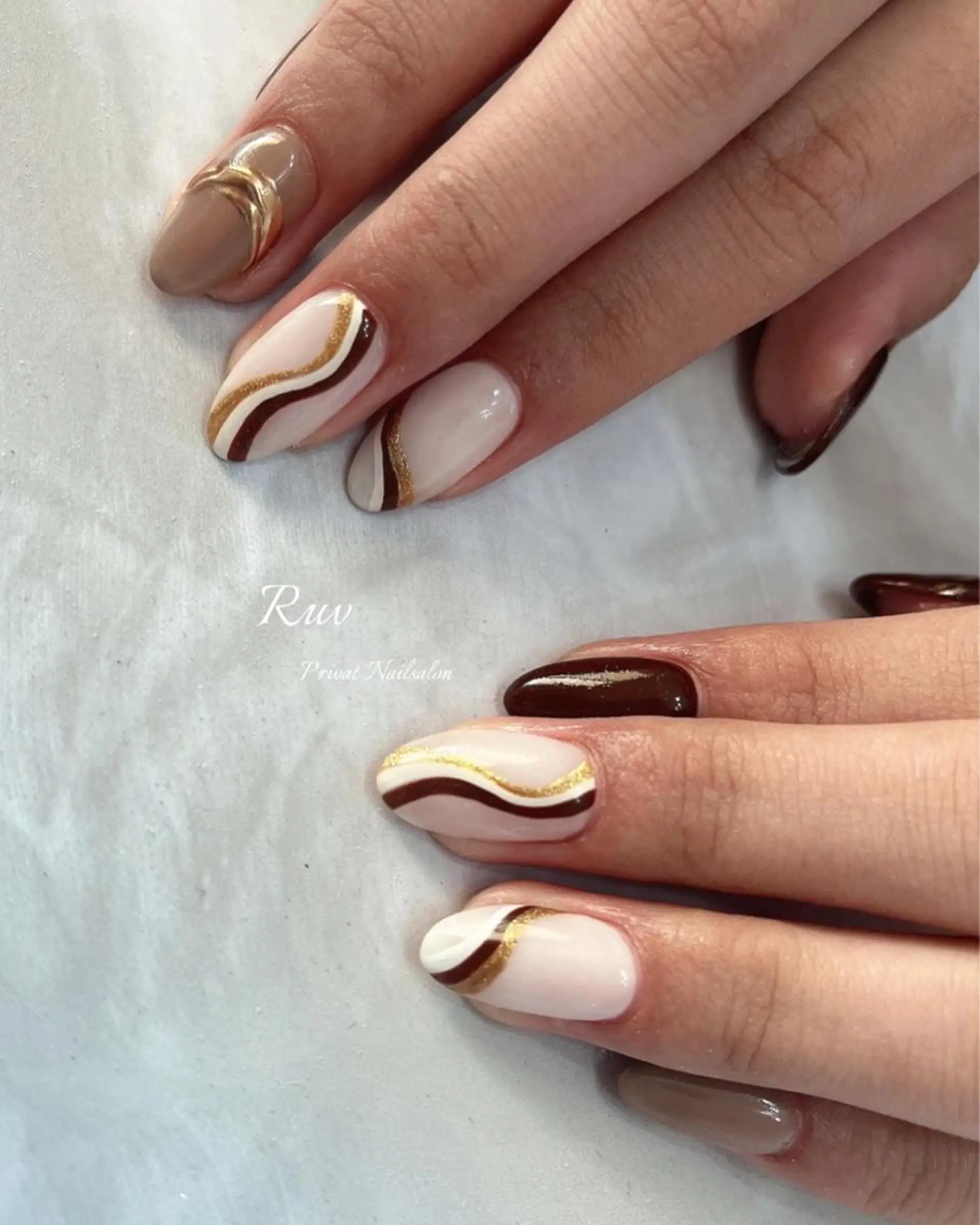 ネイル ハンドネイル プライベート ネイルサロン　ルヴのネイルデザイン