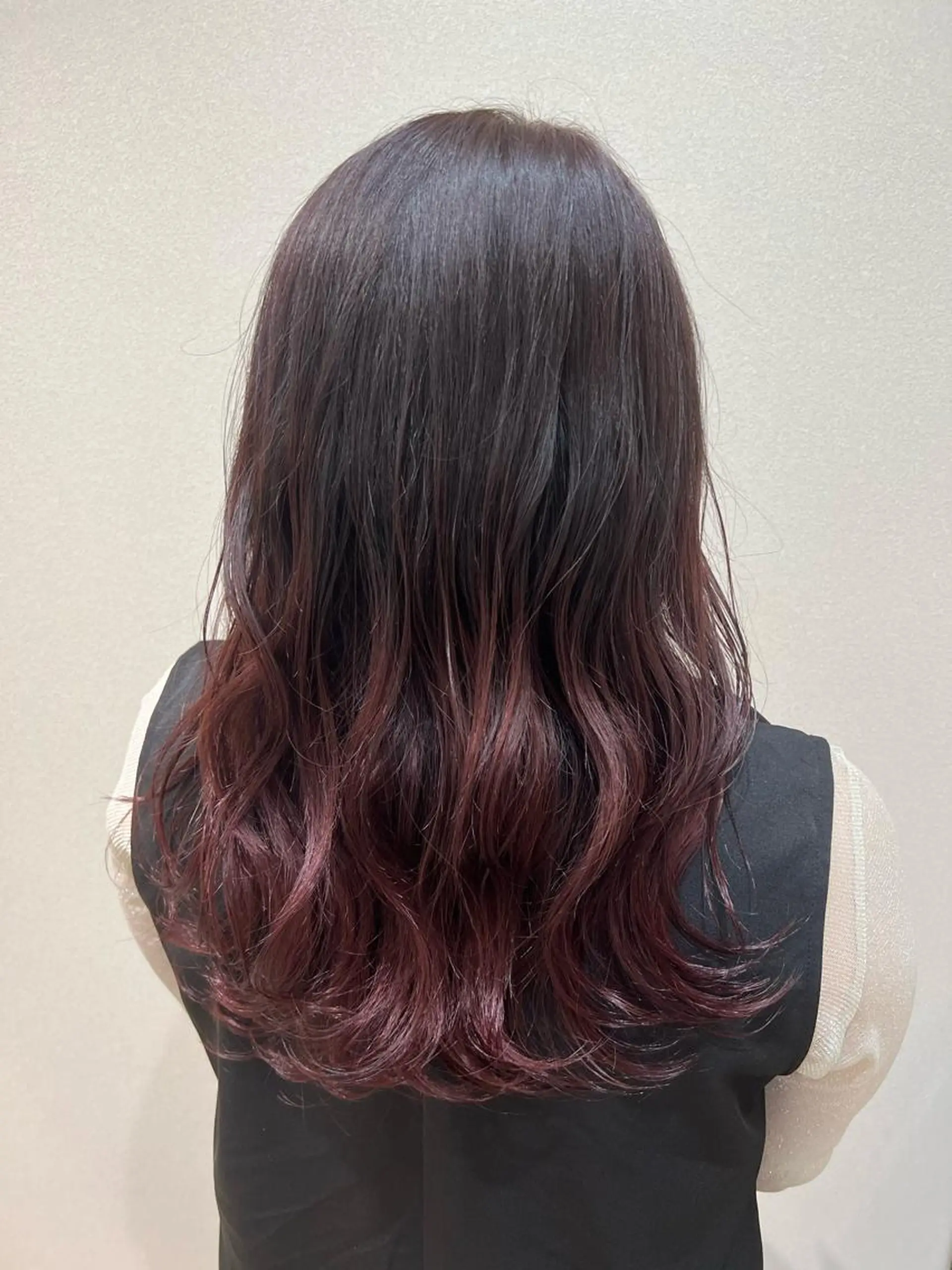 セミロング カット ヘアカラー トリートメント ヘッドスパ mina .のヘアスタイル