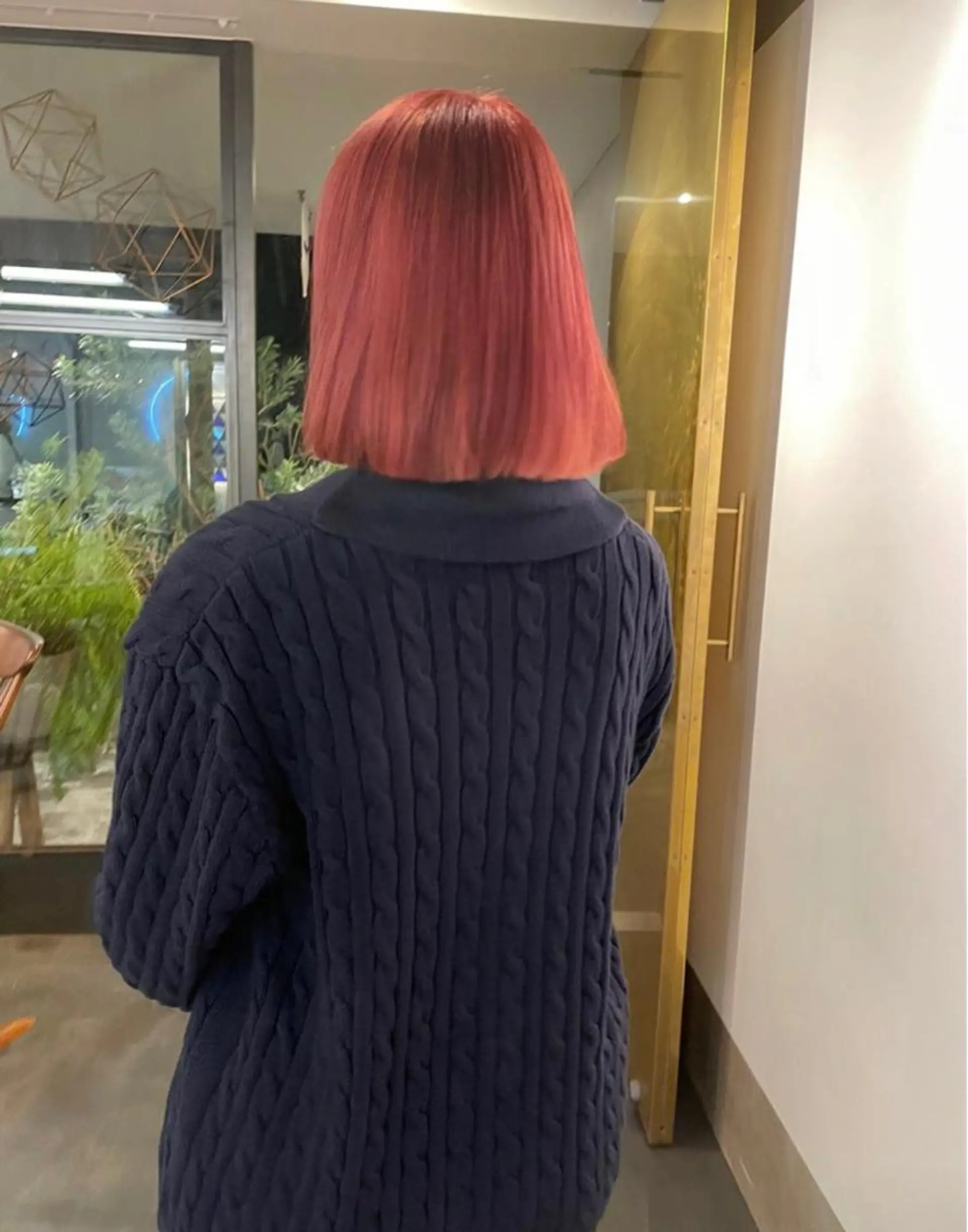 ショート カラー パーマ ツイストスパイラルパーマ バレイヤージュ ブリーチ ケアブリーチ デザインカラー スパイラルパーマ 🌐hina⭐️のヘアスタイル