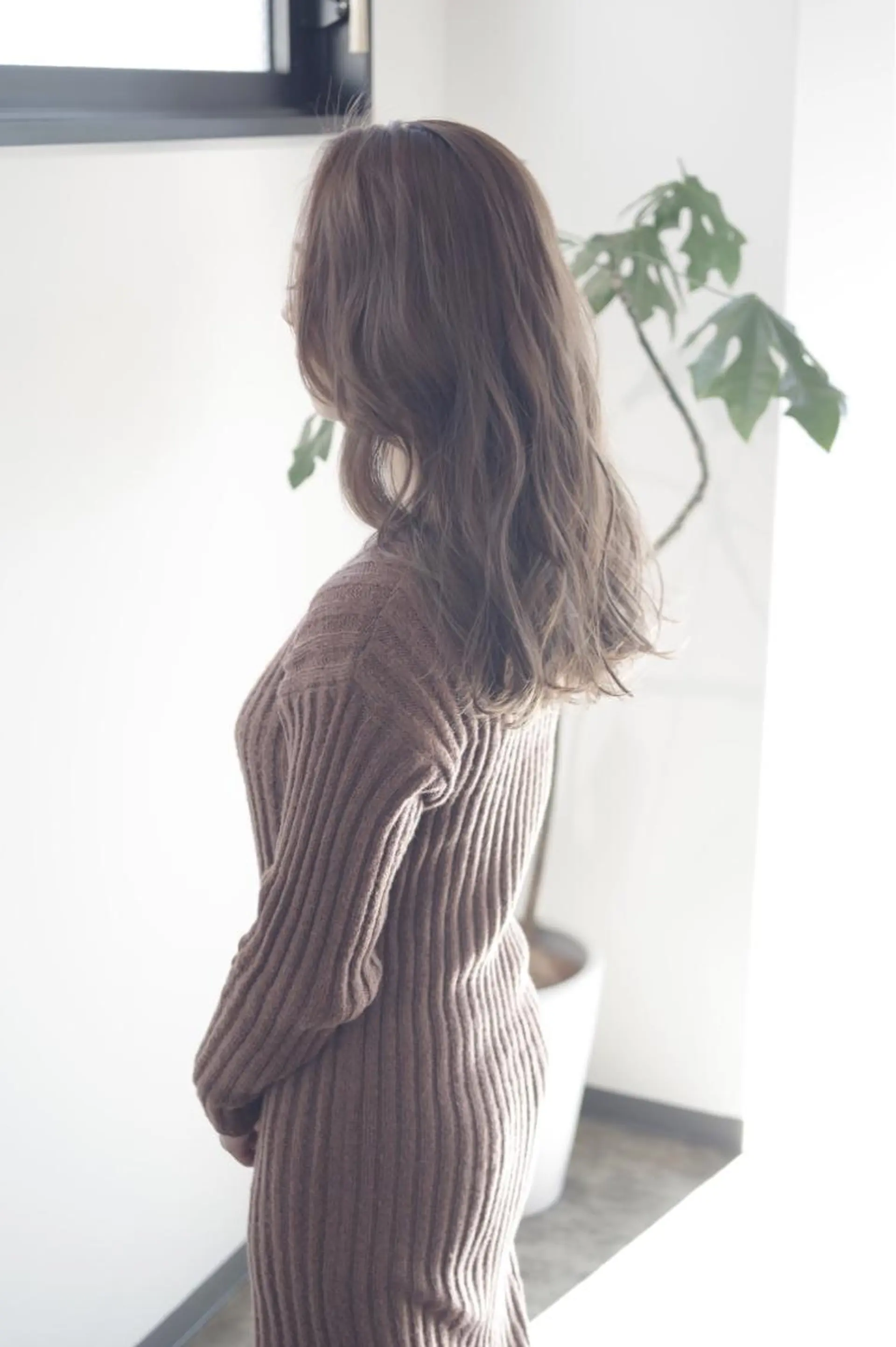 セミロング カラー 🌈ディレクター🌈 徳松優希のヘアスタイル