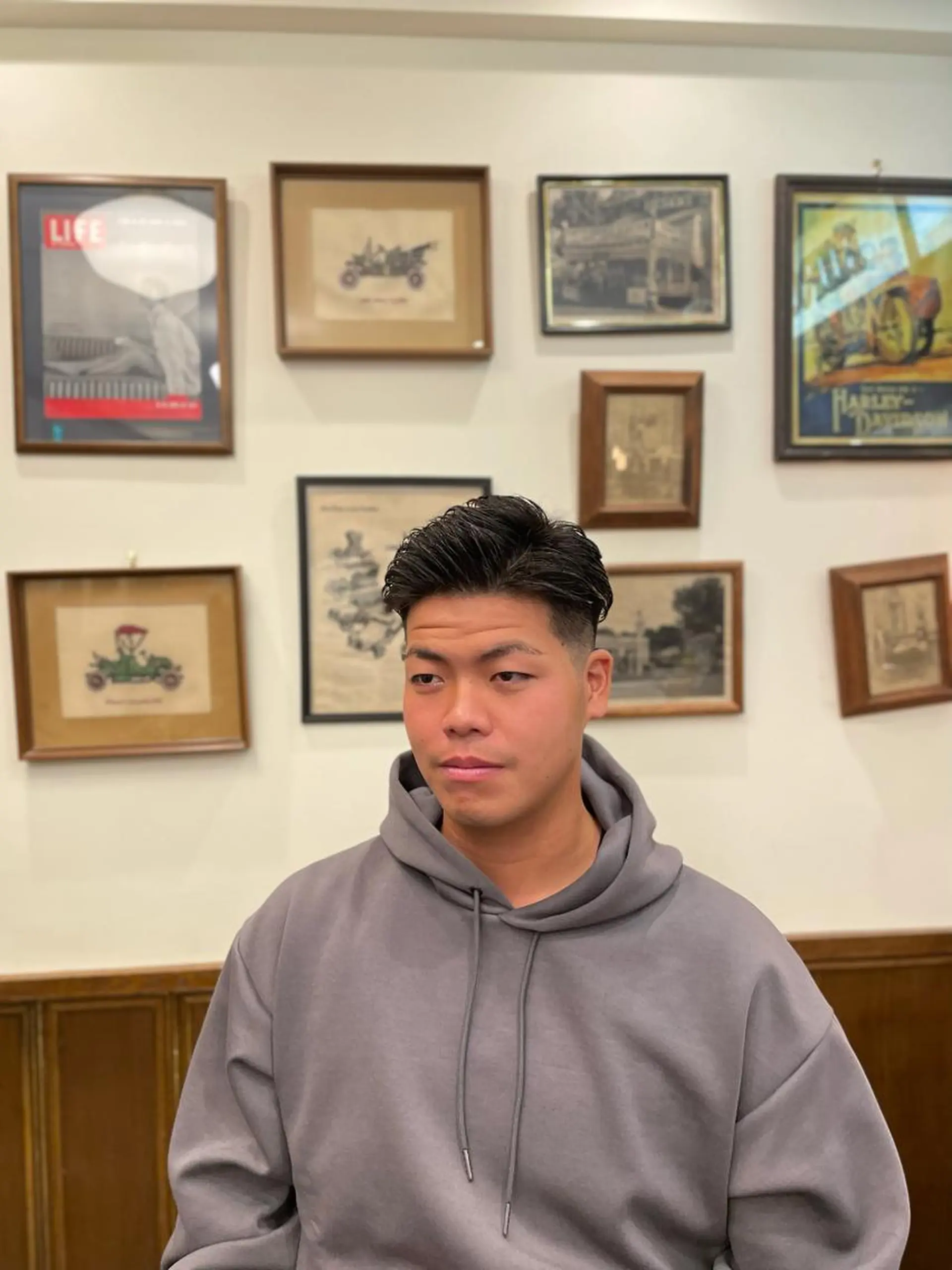 ショート カラー パーマ メンズ ツーブロック カット指名No1漆原 聡のヘアスタイル