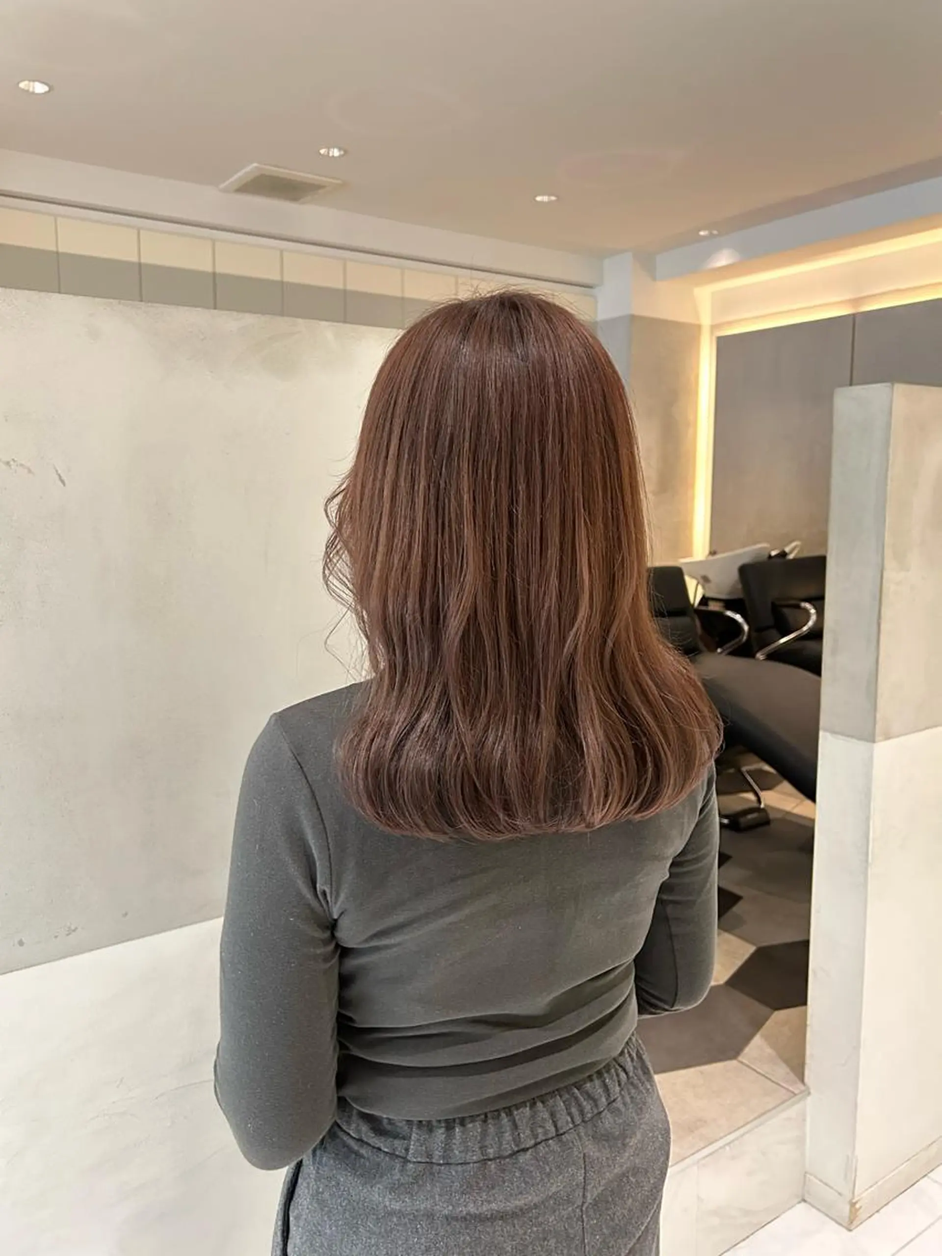 セミロング カラー ベージュカラー ラベンダーカラー ラベンダーベージュ ピンクカラー ピンクラベンダー カット ヘアカラー トリートメント ヘアセット ナチュラル/韓国💎 haruka 💎のヘアスタイル