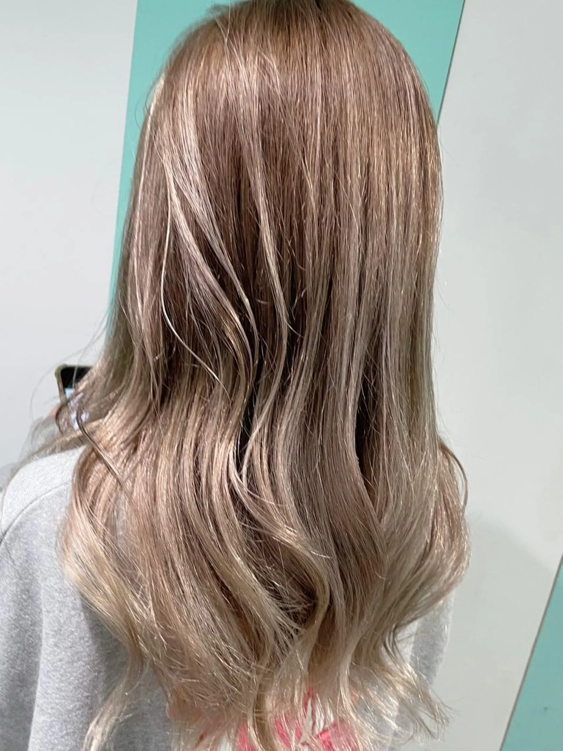 ロング レイヤーカット Matina hair所属・原 千景のヘアスタイル