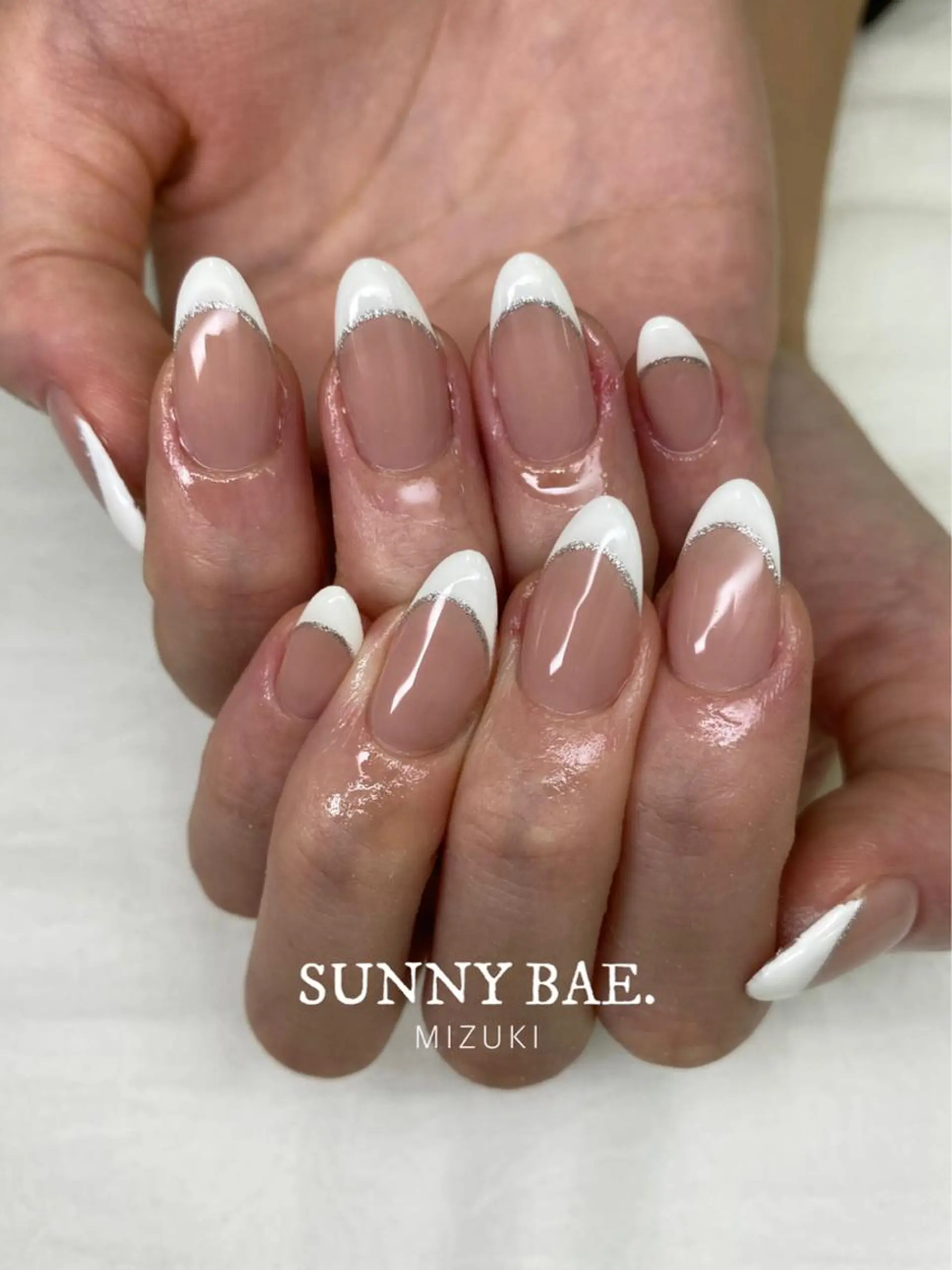 ネイル フレンチネイル オフィスネイル シンプルネイル ホワイト 冬ネイル SUNNY BAE. 🌼MIZUKIのネイルデザイン