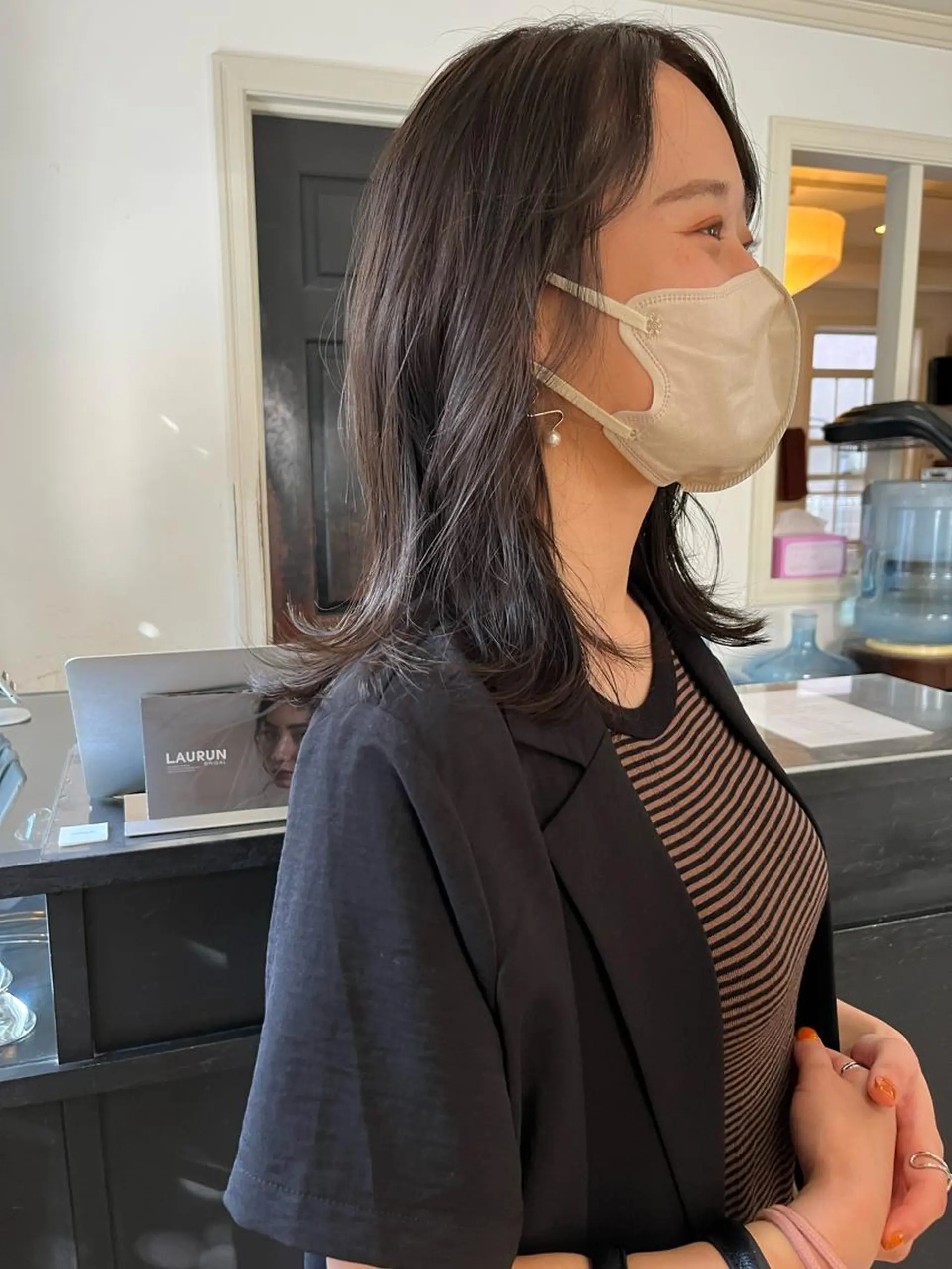 ミディアム カラー NOUN所属・eri kinjoのヘアスタイル