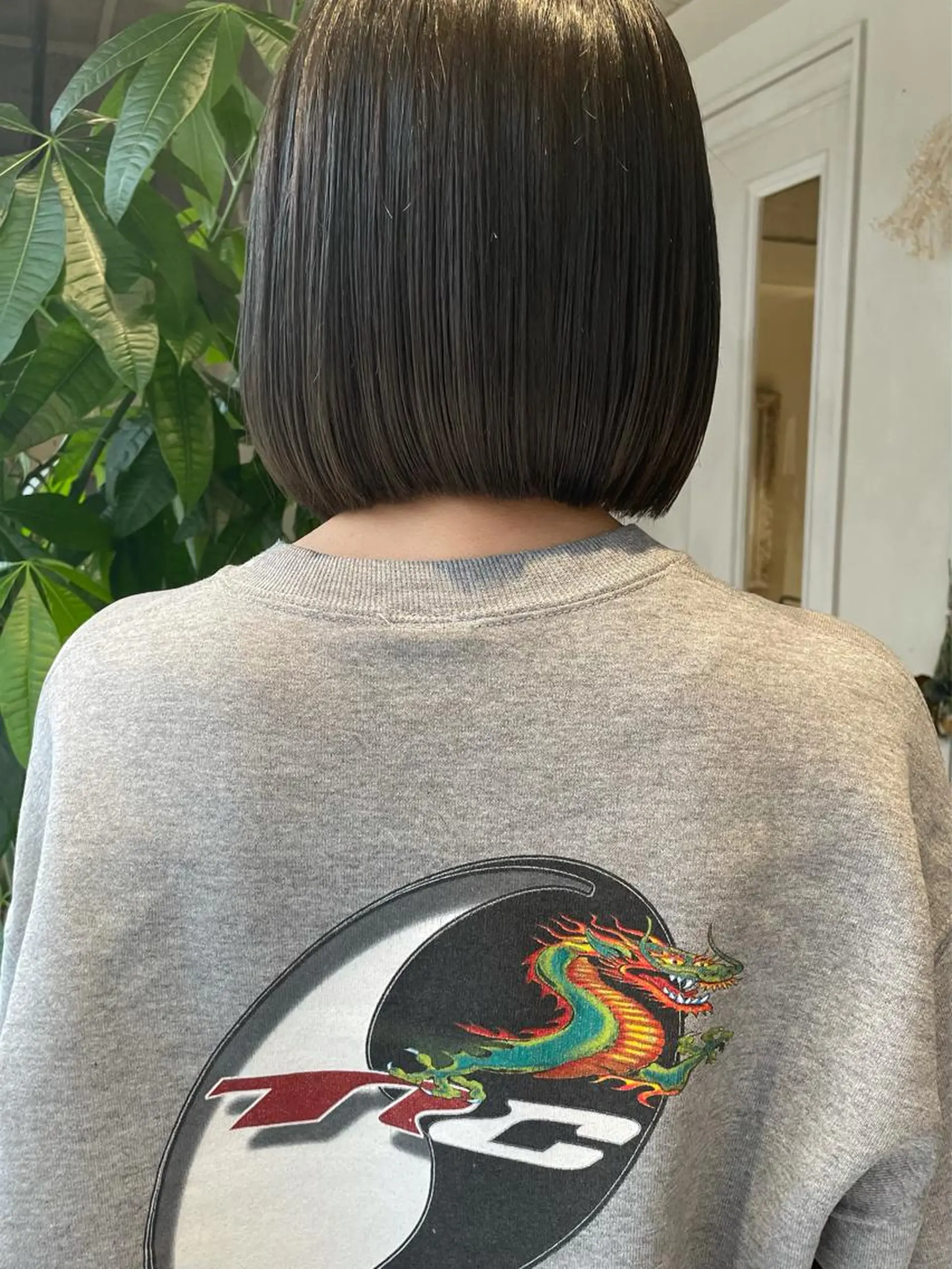 ミディアム カット ベージュ🤎透明感 カラー🤎anriのヘアスタイル