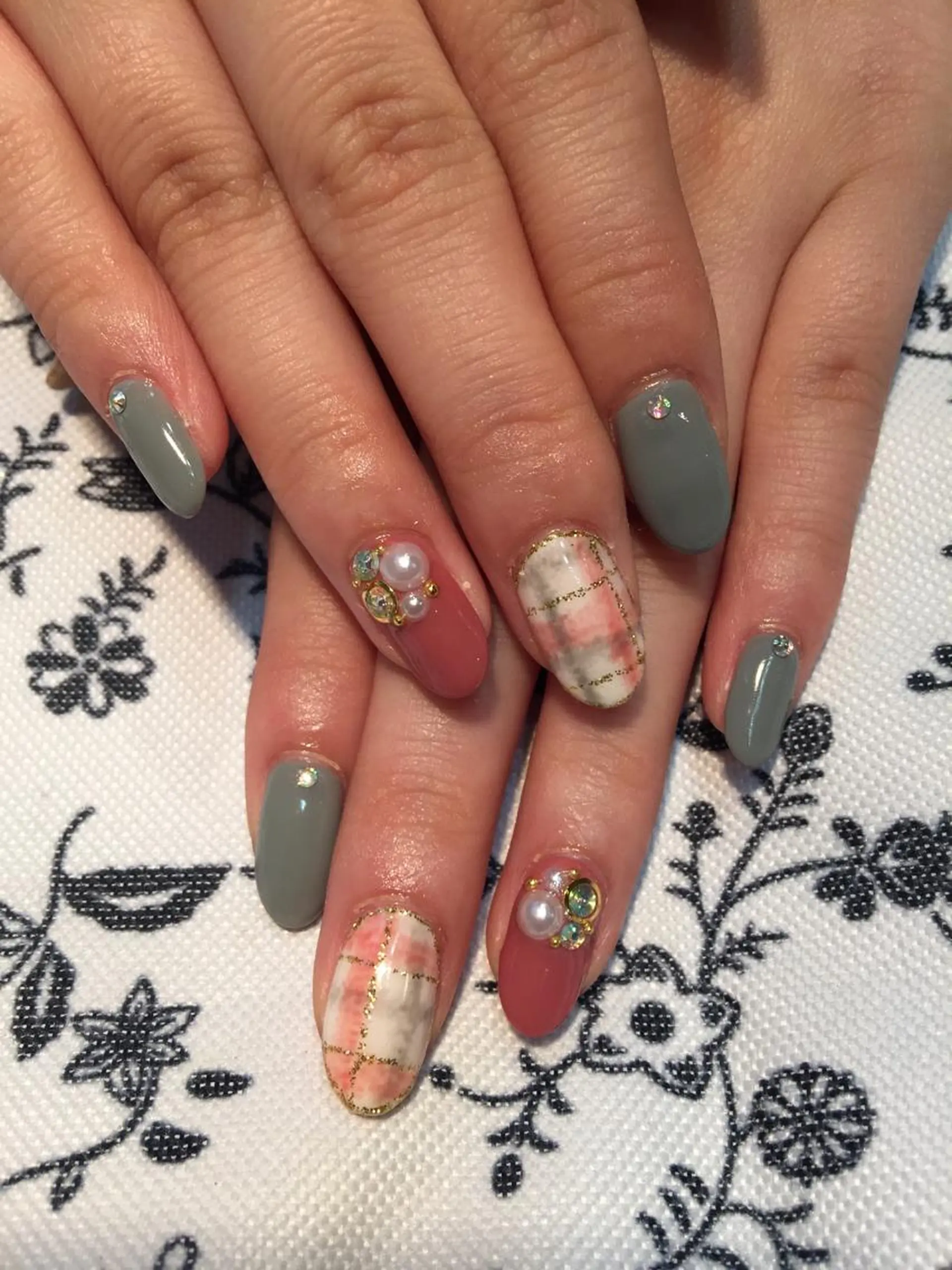 ネイル ＦreeDoＭ   Design所属・W KUMIのネイルデザイン