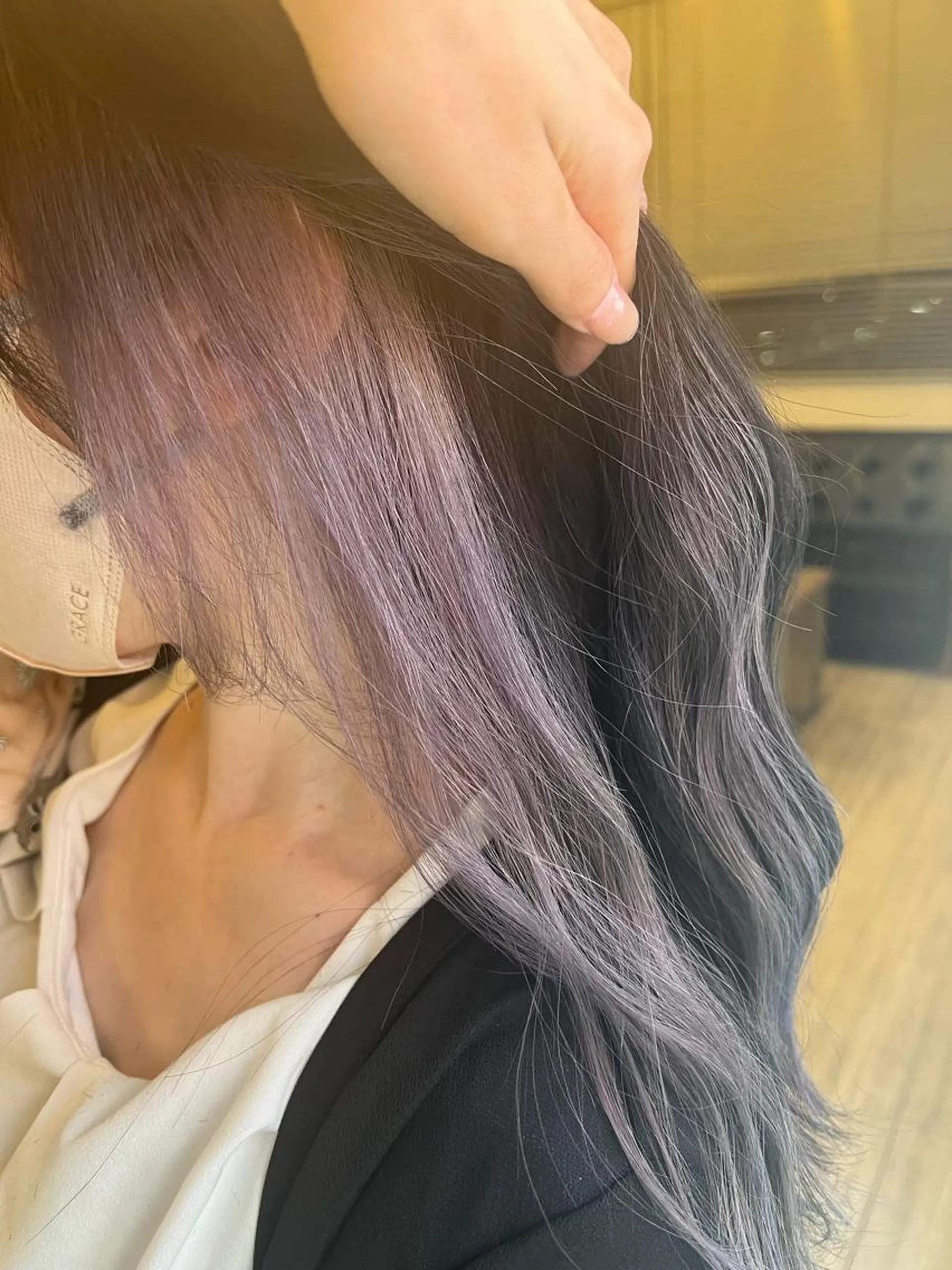 カラー イヤリングカラー 吉田 悠乃のヘアスタイル