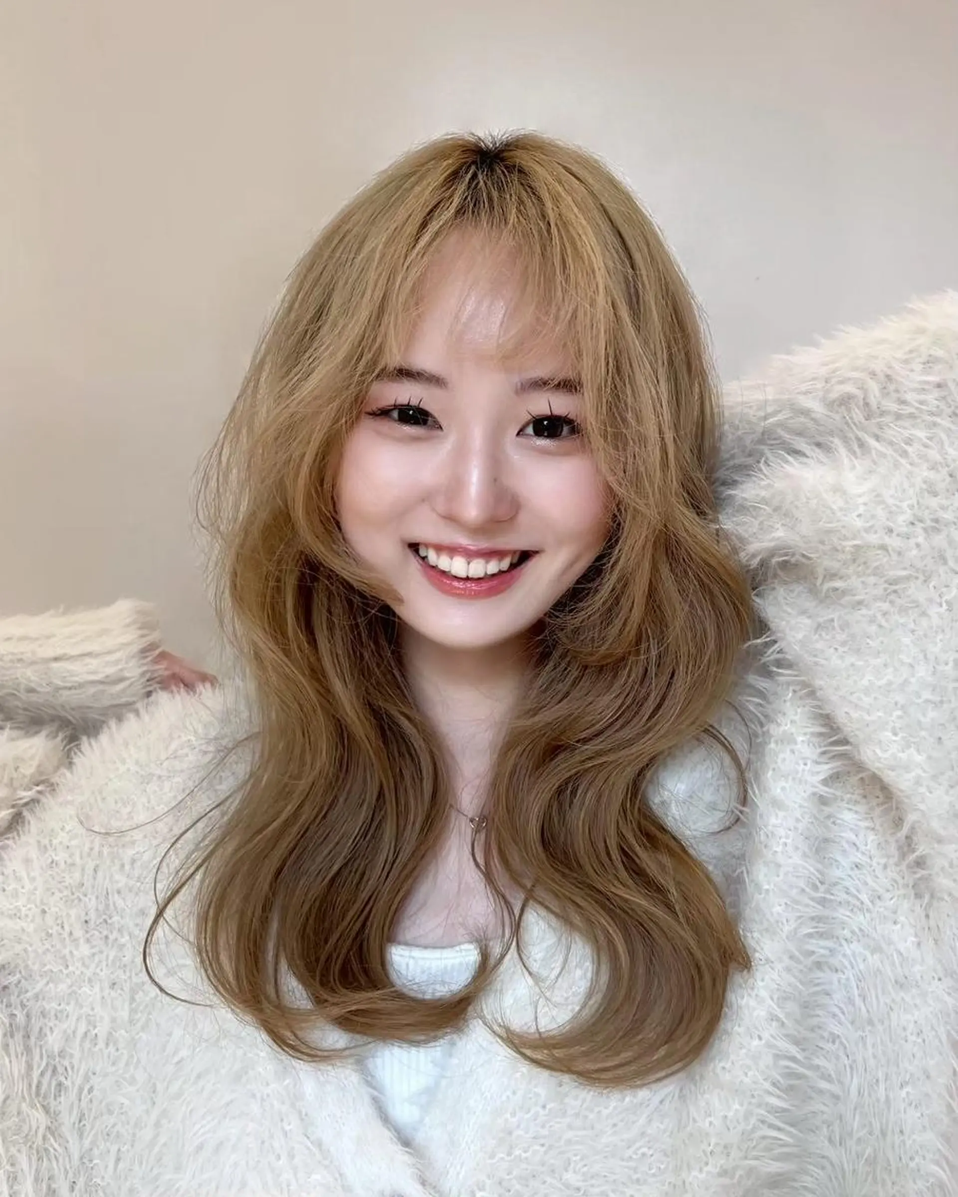 カラー 韓国レイヤー🇰🇷 THEATER仙台のヘアスタイル