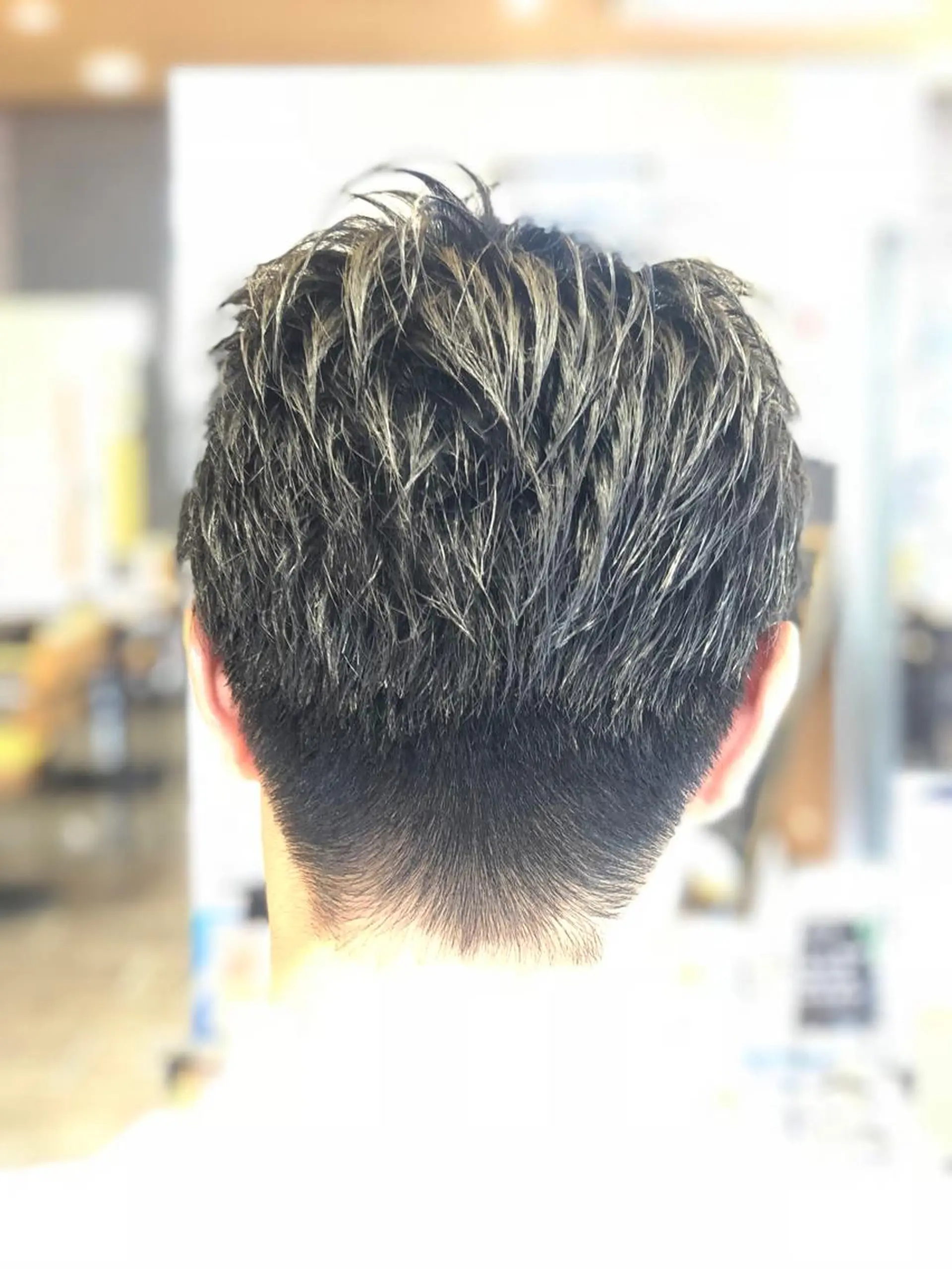 ショート メンズ 吉村 周馬のヘアスタイル