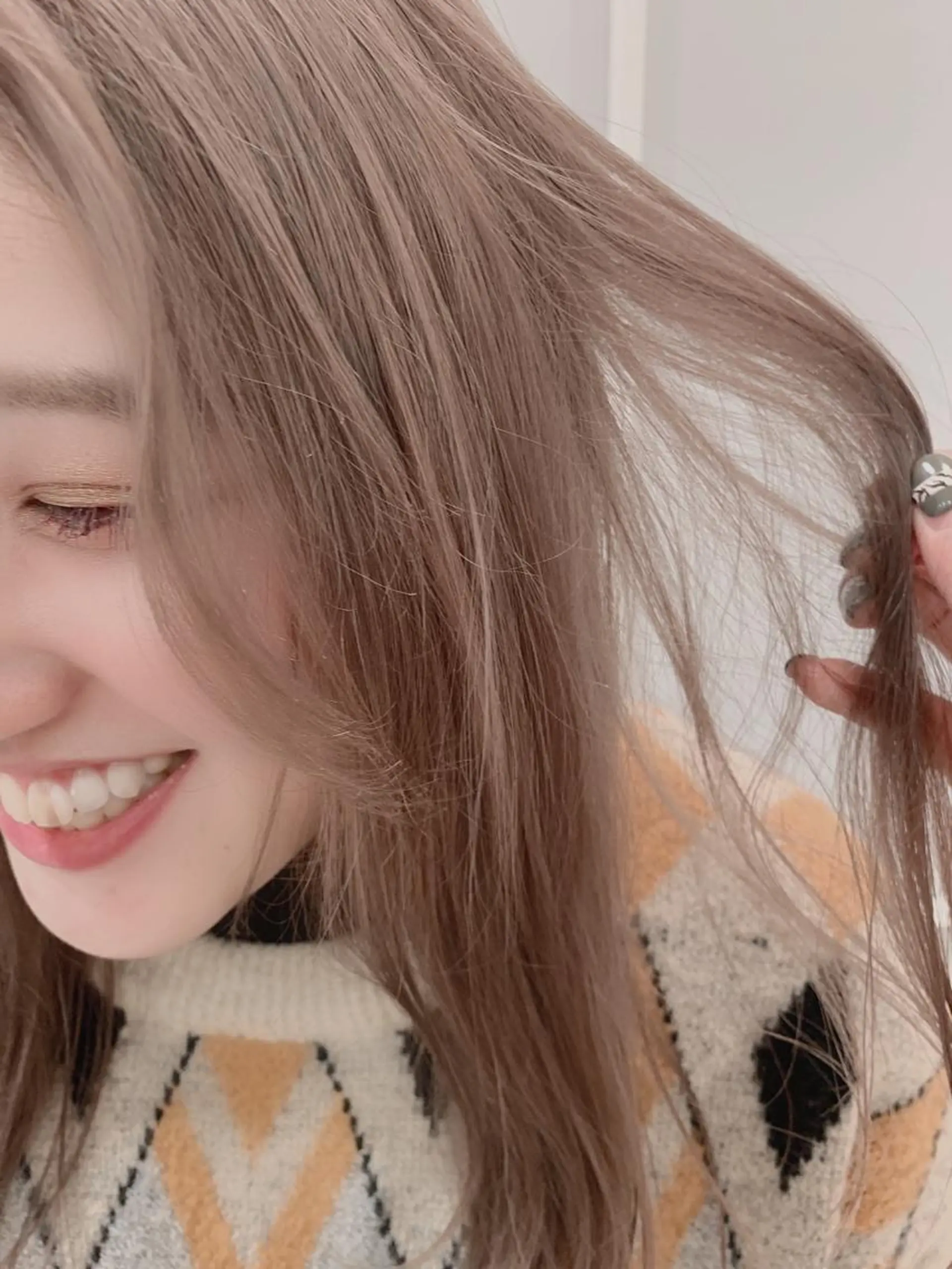 ロング カラー ベージュカラー ブリーチ シアーベージュ ヘアカラー トリートメント 🦖鶴岡香純🦖 産休中のヘアスタイル