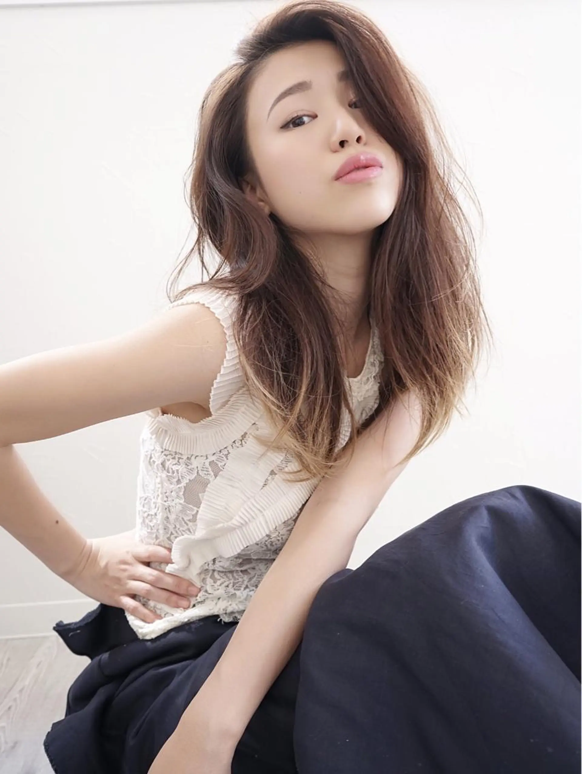 ロング カラー WHOLE所属・花井 啓好のヘアスタイル