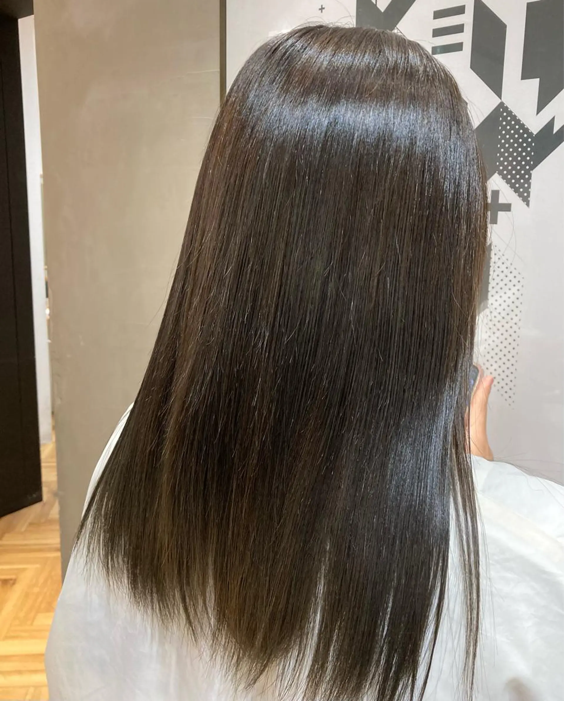 カラー 小林 駿介のヘアスタイル