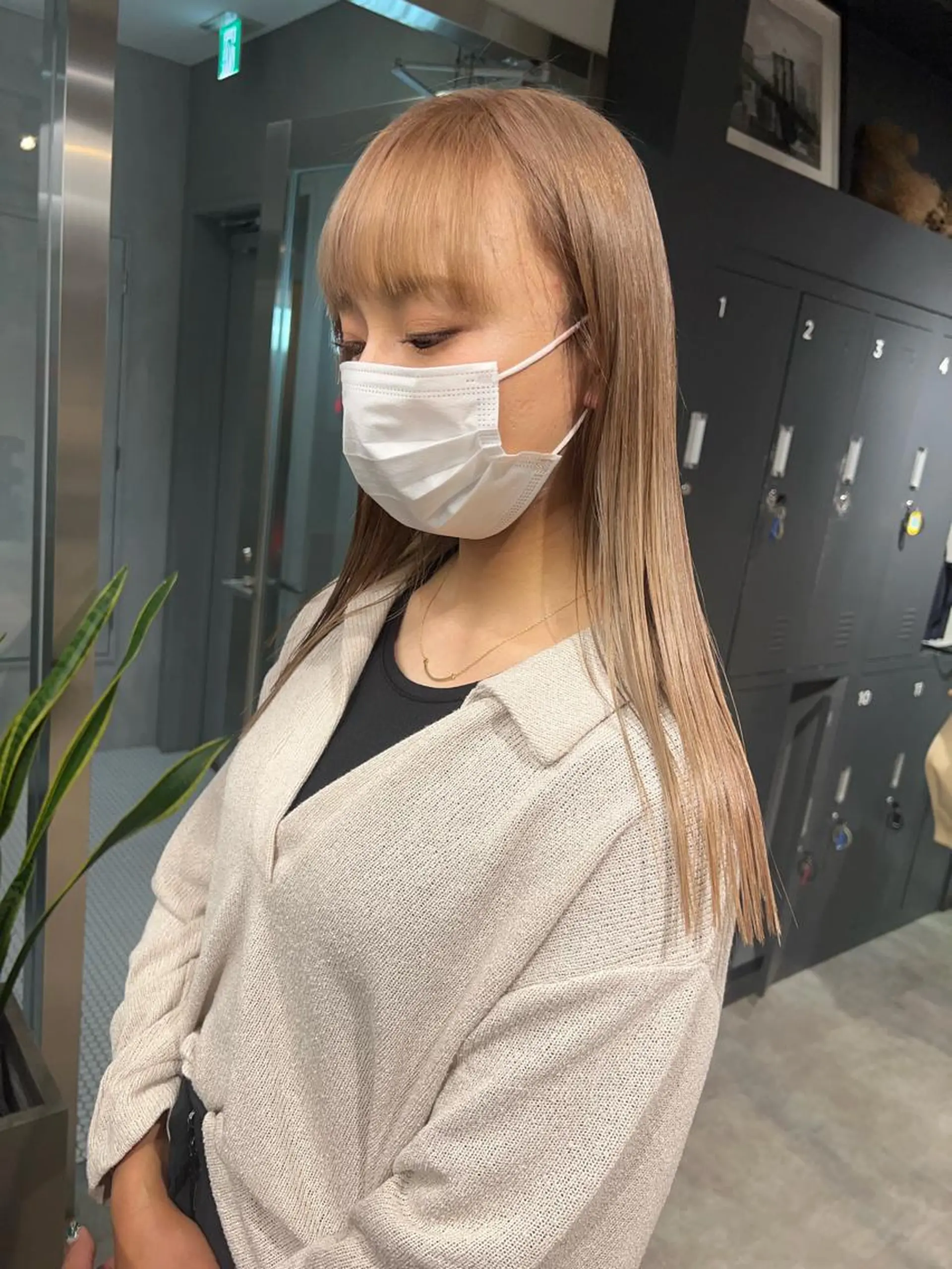 ロング カラー nishido ハイライト/海外ヘアのヘアスタイル