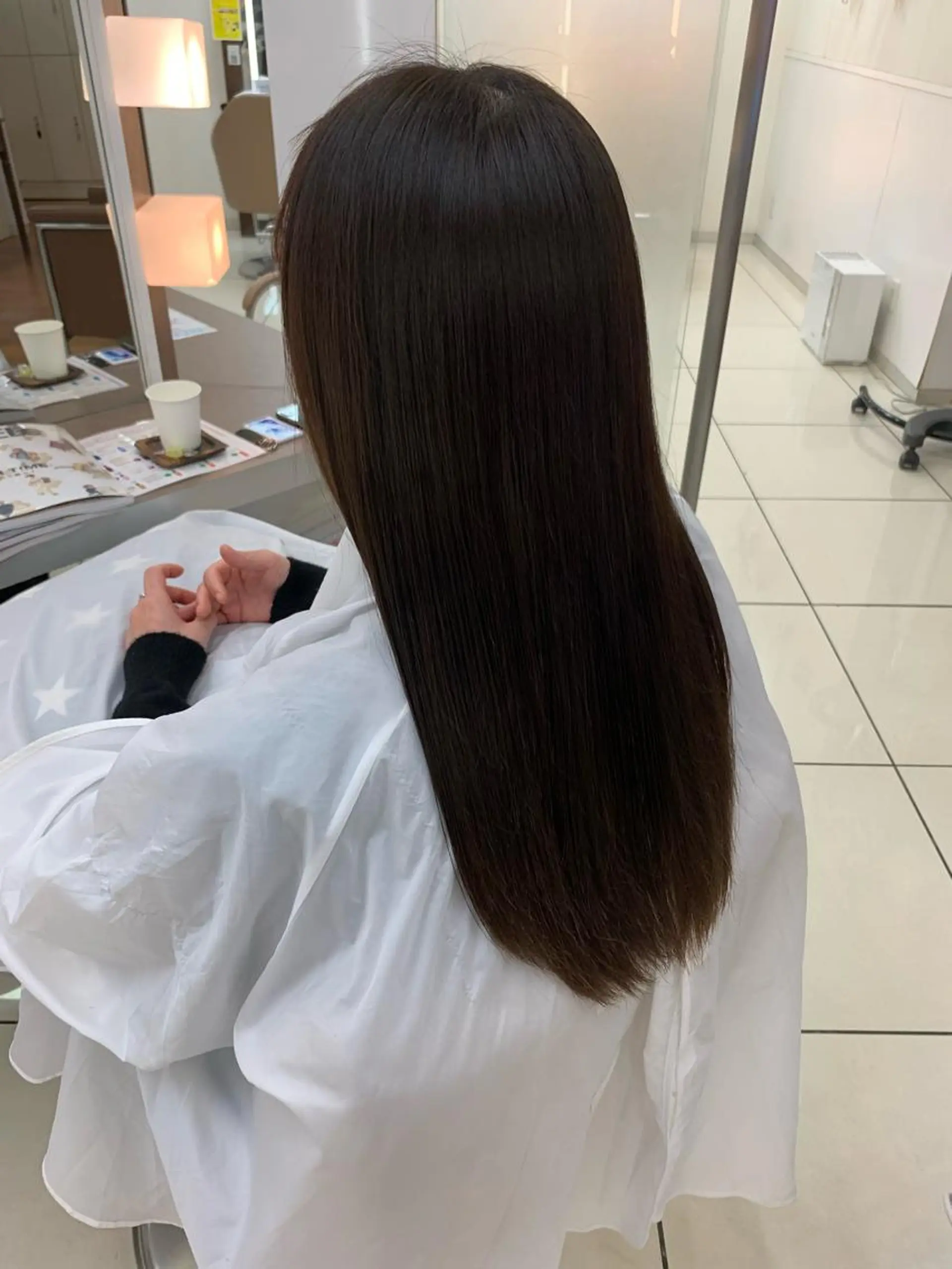 ロング カラー 羽エクステ🩷 🤍まき🤍のヘアスタイル