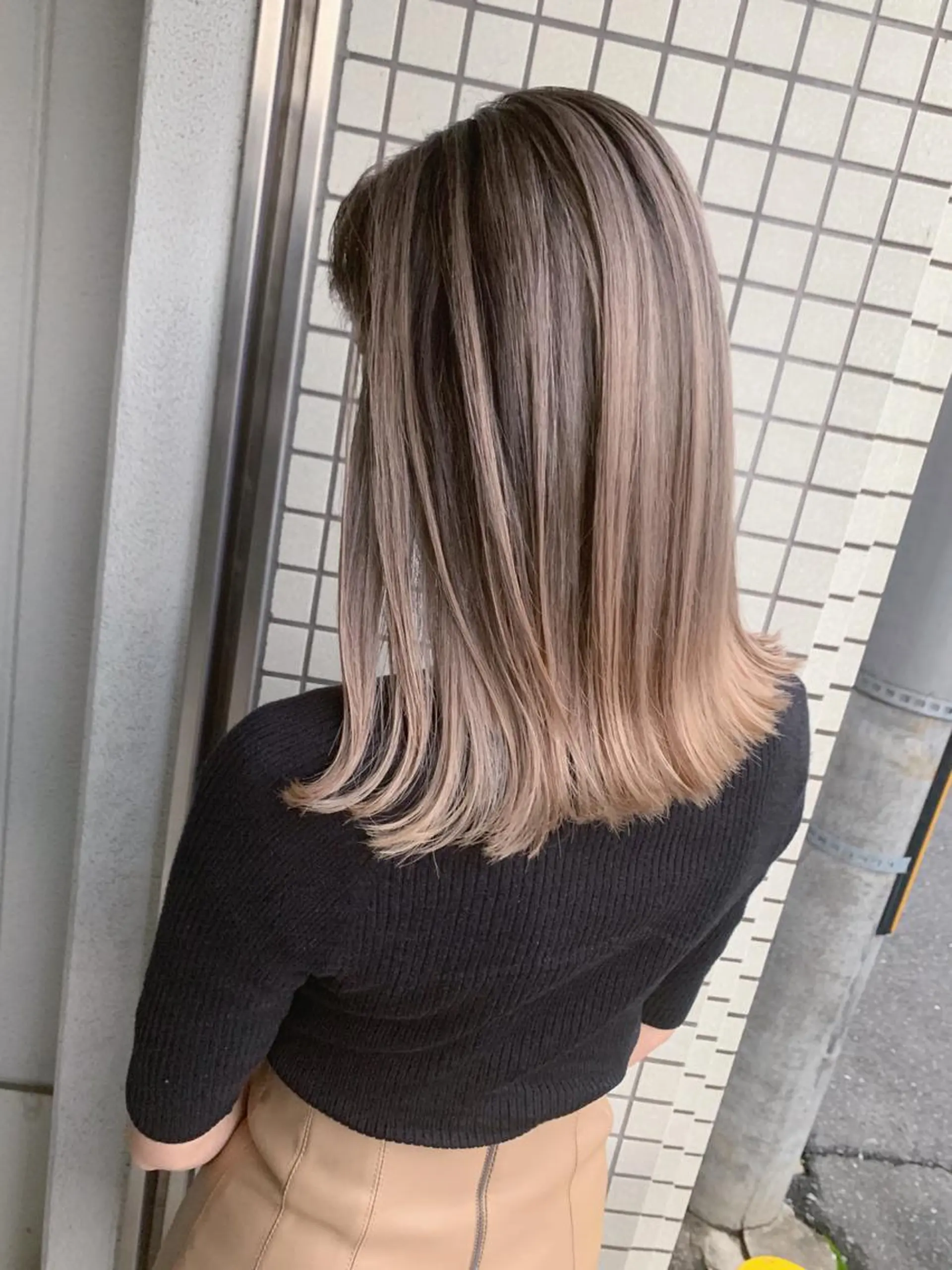 ミディアム ブリーチ.バレイヤー ジュ.REAL心斎橋のヘアスタイル