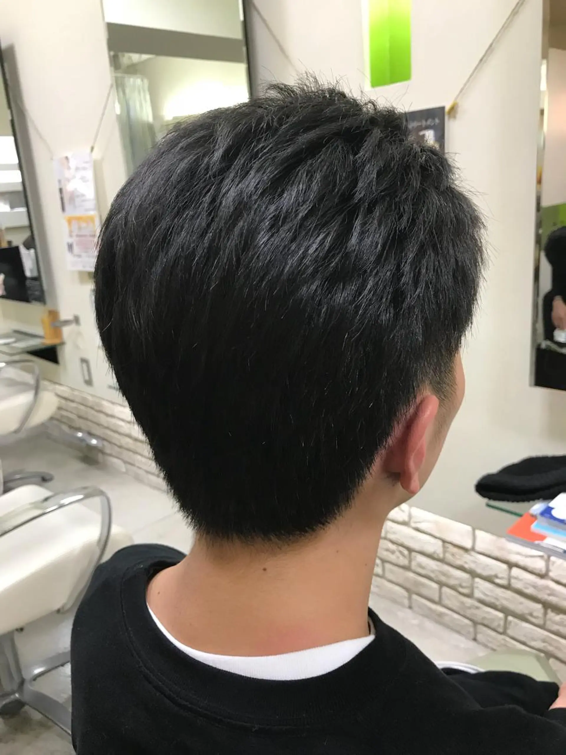 メンズ オールバック 中野 健人のヘアスタイル