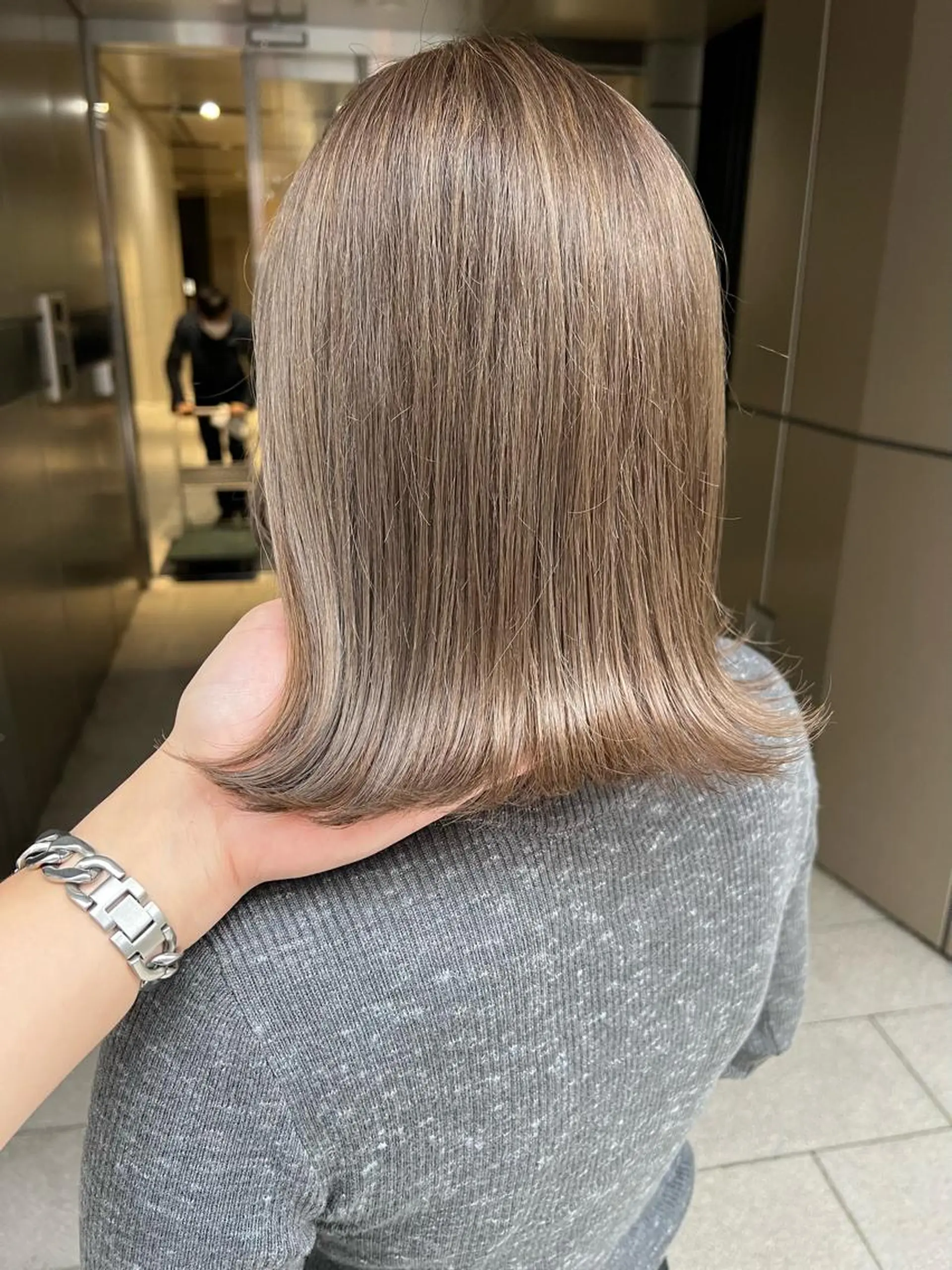 ショート カラー ベージュカラー ブリーチ ヘアカラー 💈平島 拓也💈のヘアスタイル