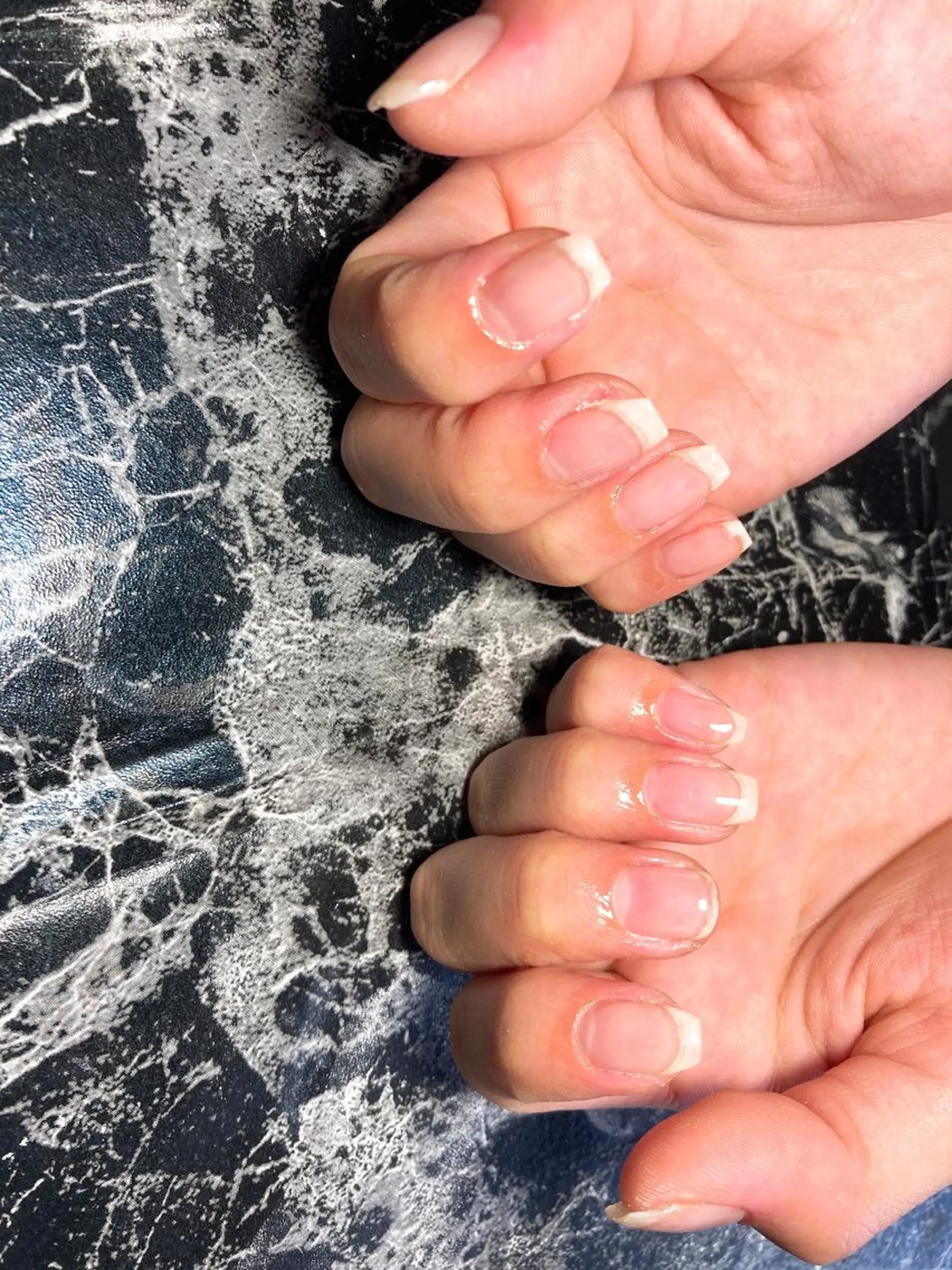 ショート ネイル クリアネイル ジェルネイル スカルプネイル ハンドネイル ✴︎ Delightのネイルデザイン