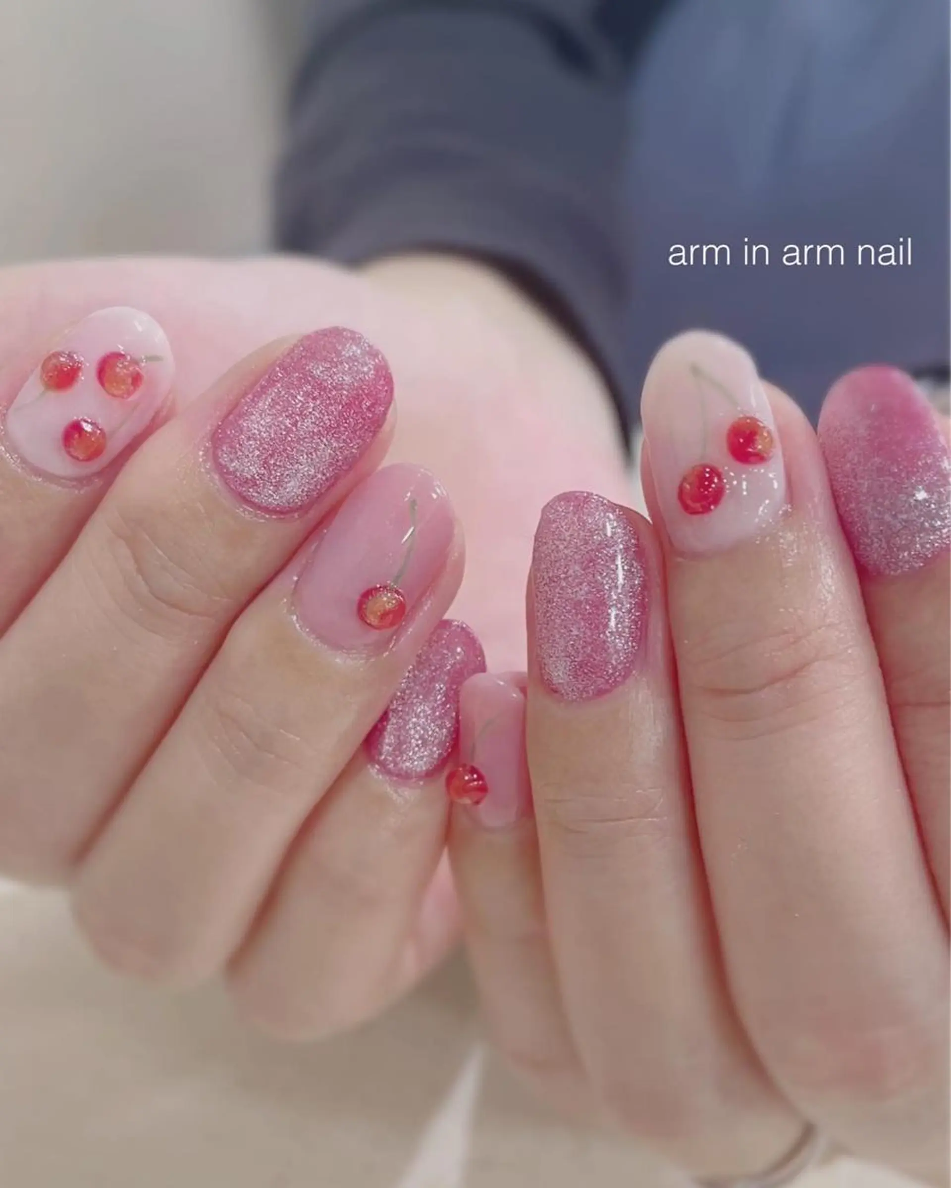 ネイル arm in arm ︎✿Yamamotoのマツエク・マツパデザイン
