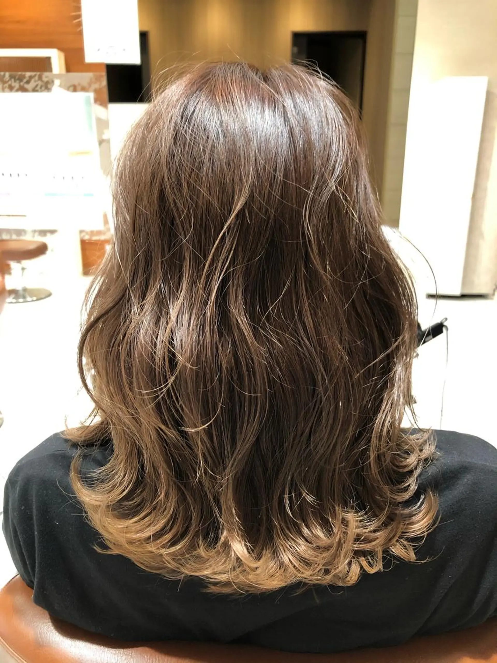 セミロング カット パーマ トリートメント テラモト カズヨシのヘアスタイル