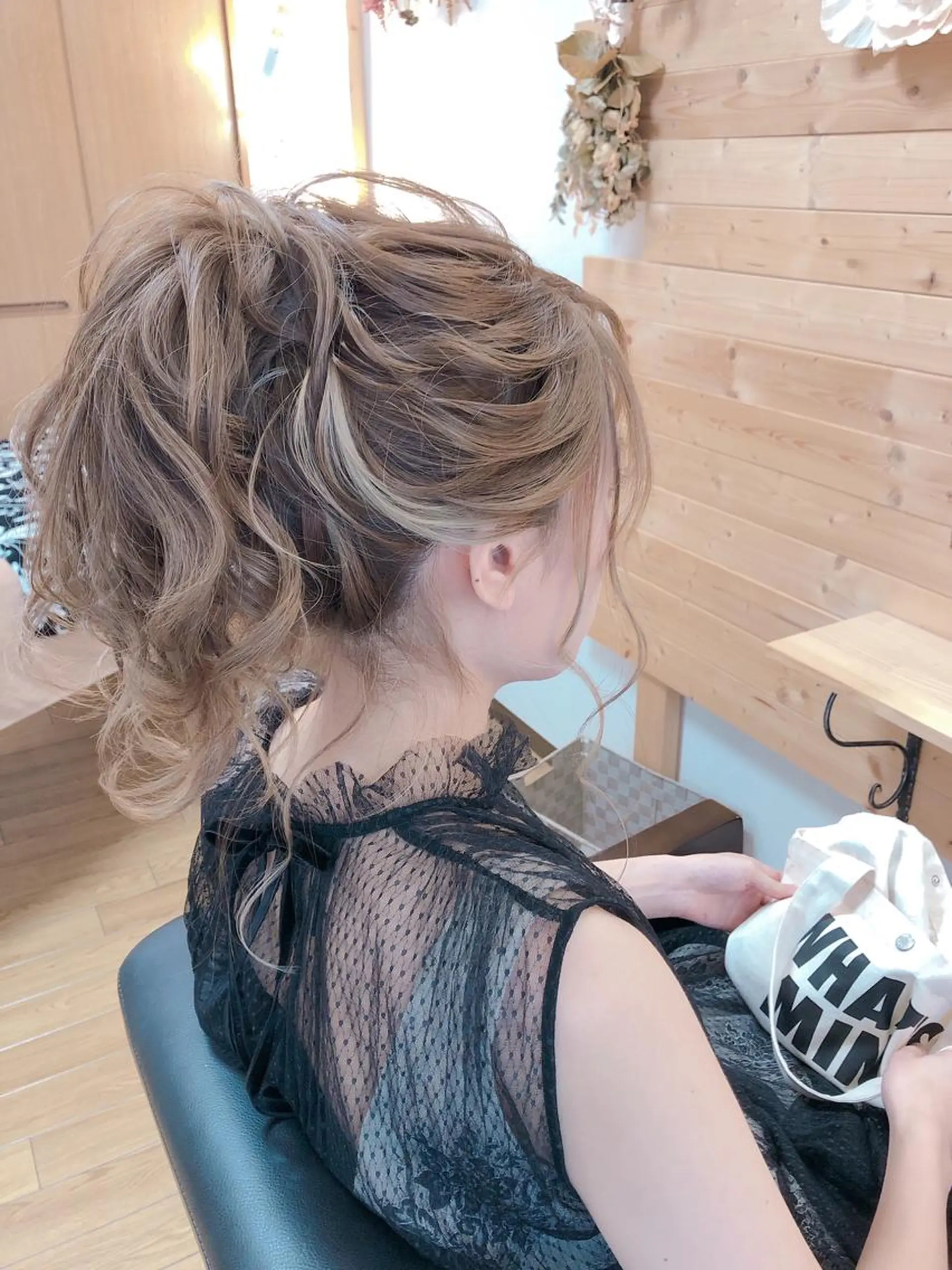 ヘアアレンジ 結婚式・ブライダル 糸賀 史織のマツエク・マツパデザイン