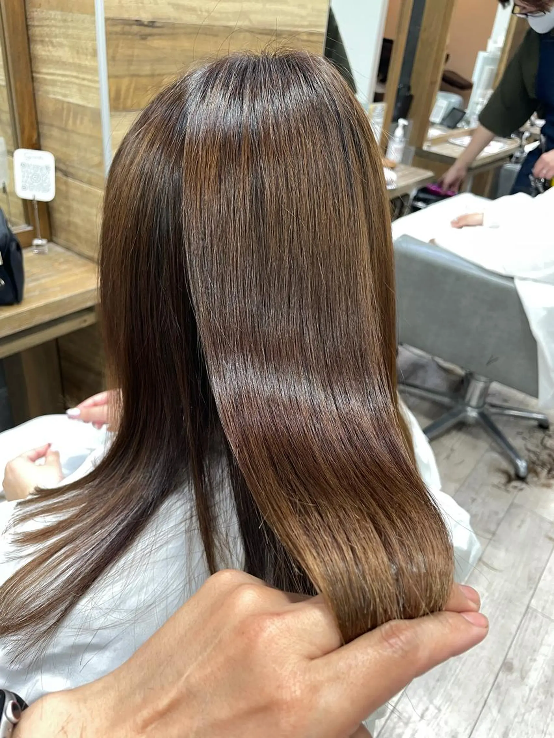 セミロング gisele所属・小山 一之のヘアスタイル