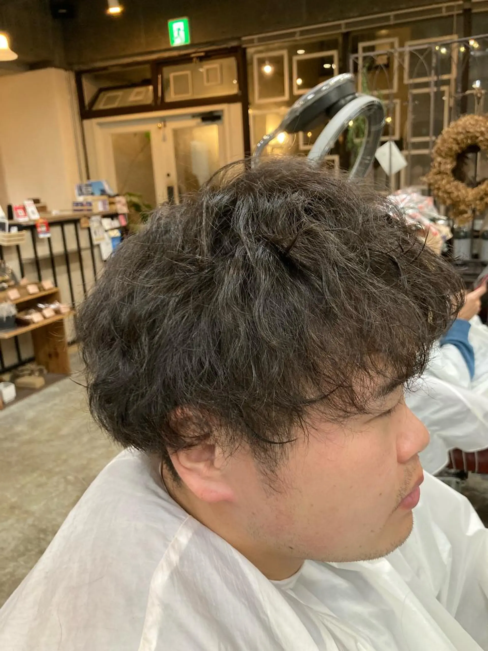 ショート パーマ メンズ メンズパーマ パーマ 新田龍之輔 →メンズ／派手髪のヘアスタイル