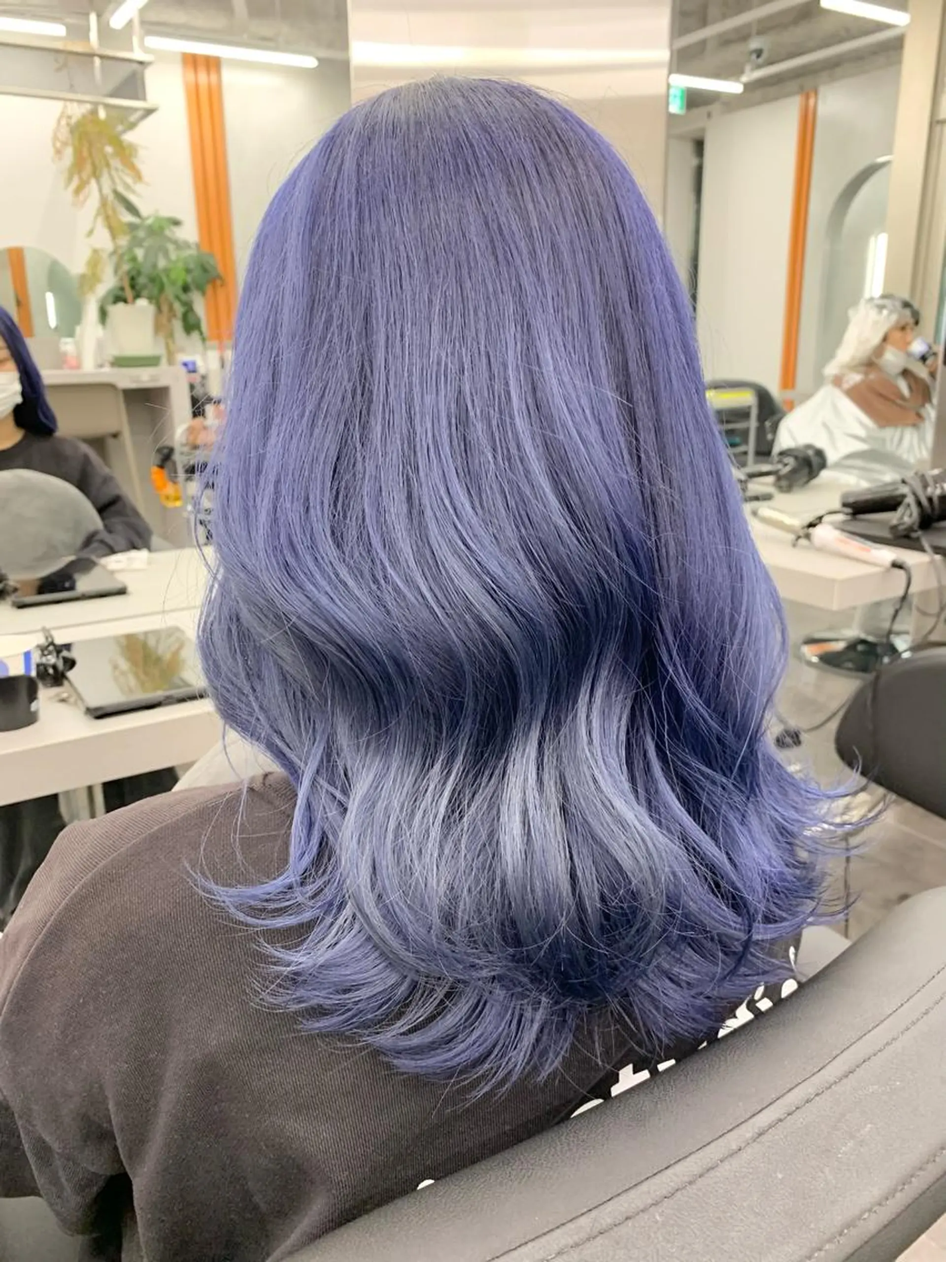 ミディアム カラー ブリーチ 透明感カラー ダブルカラー イヤリングカラー ハイライトカラー 店長担当🌟 矢吹ガブリエル🌟のヘアスタイル