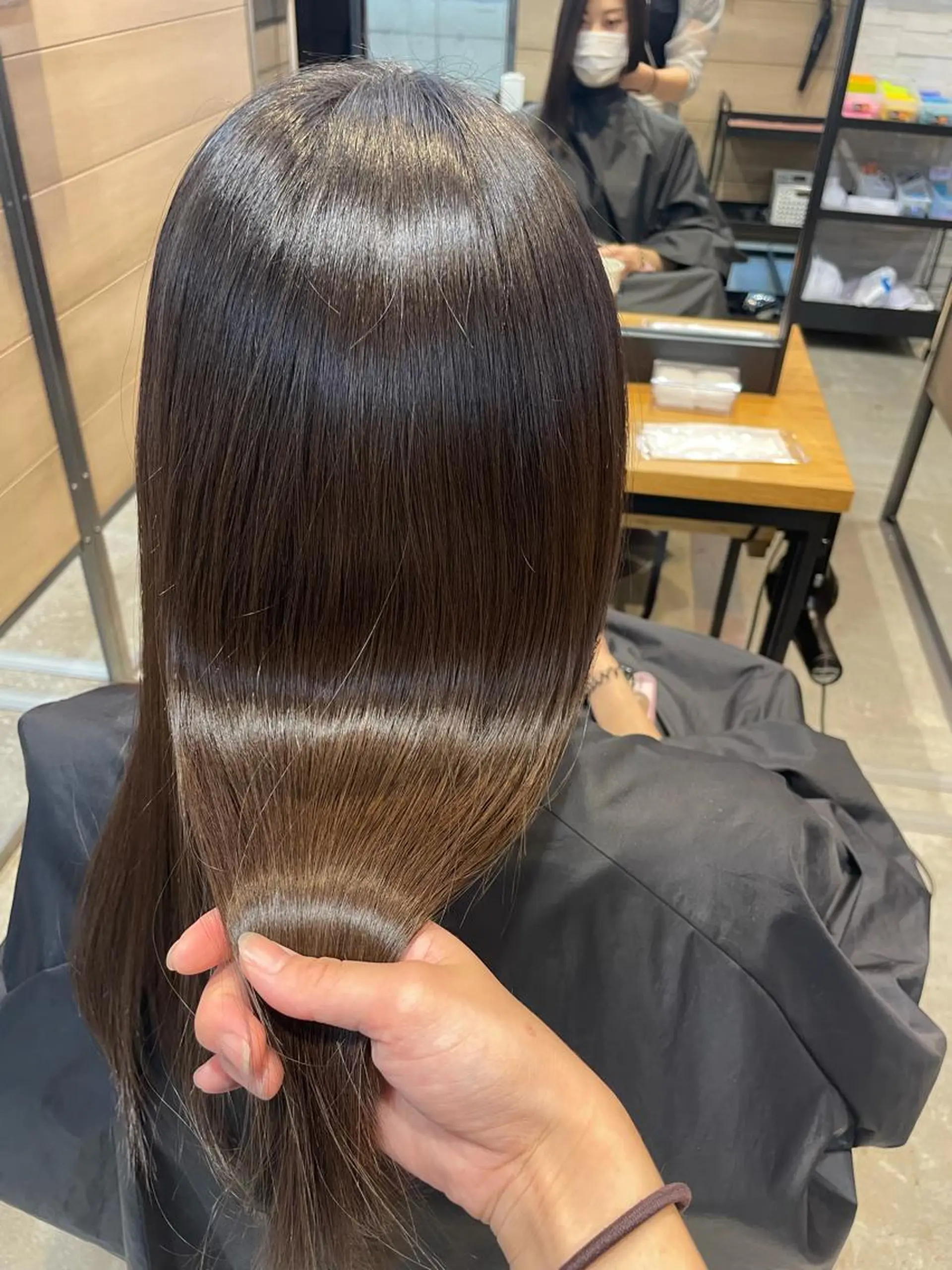 ロング トリートメント youres hair 髪質改善トリートメント&ヘッドスパ  新宿三丁目店【ユアーズヘア】所属・🦋透明感カラー 👑NODOKA🦋のヘアスタイル