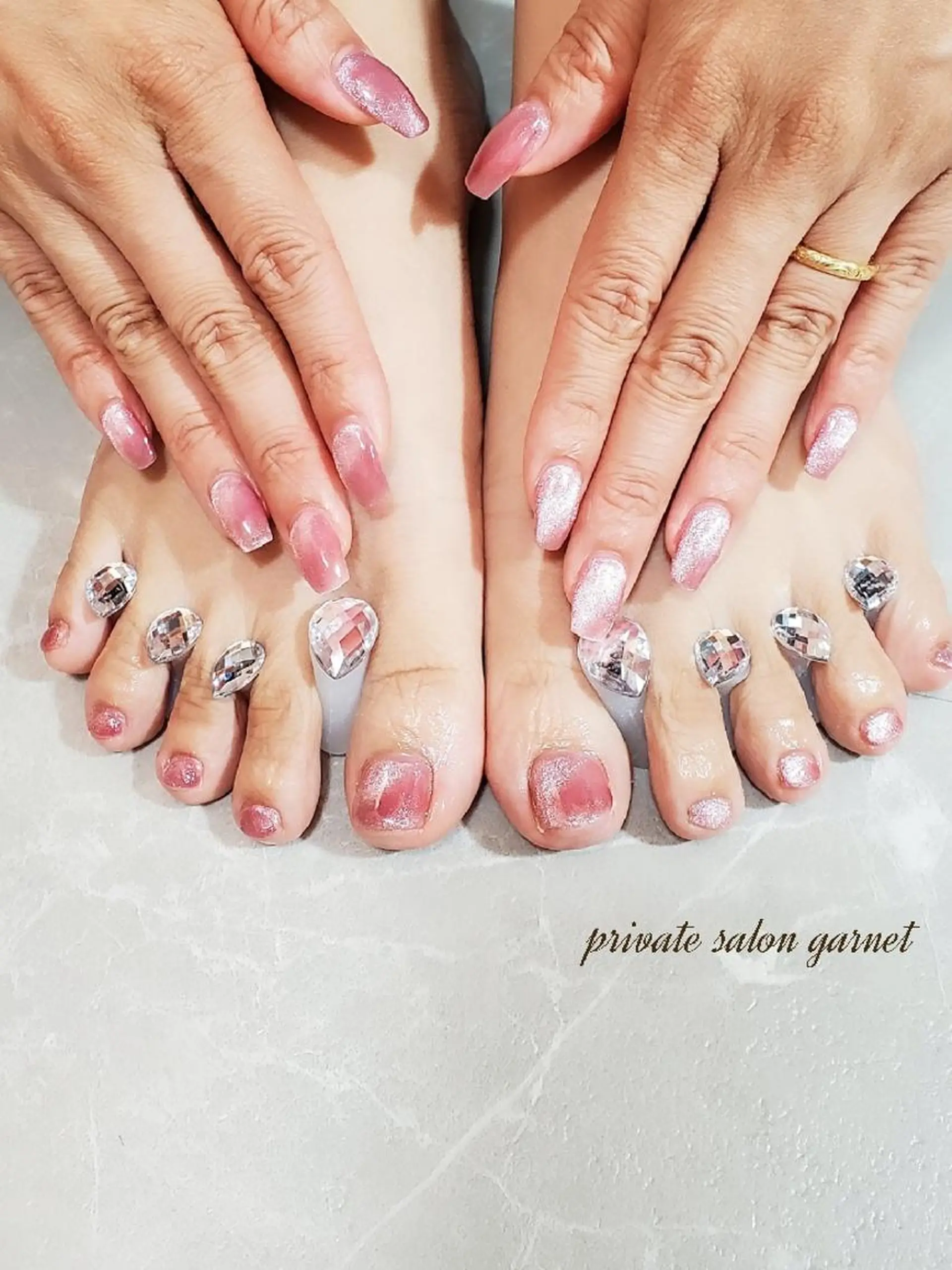 ネイル フットネイル マグネットネイル ハンドネイル Garnet nailのネイルデザイン